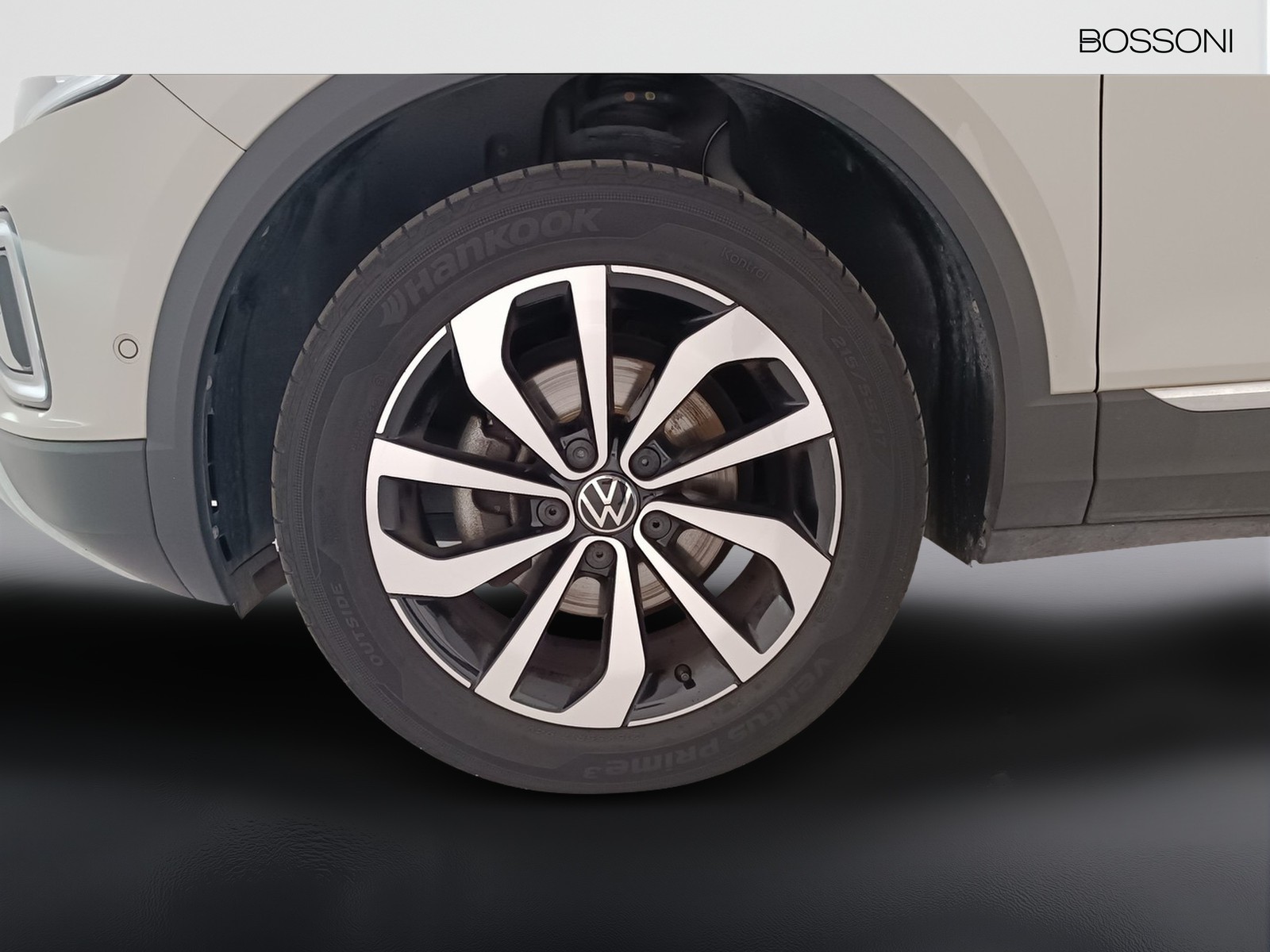 11 - Volkswagen T-Roc 1.0 tsi 110cv style