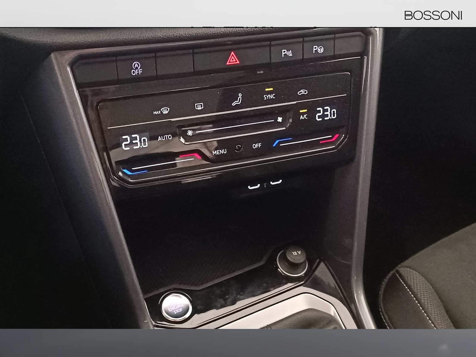 22 - Volkswagen T-Roc 1.0 tsi 110cv style