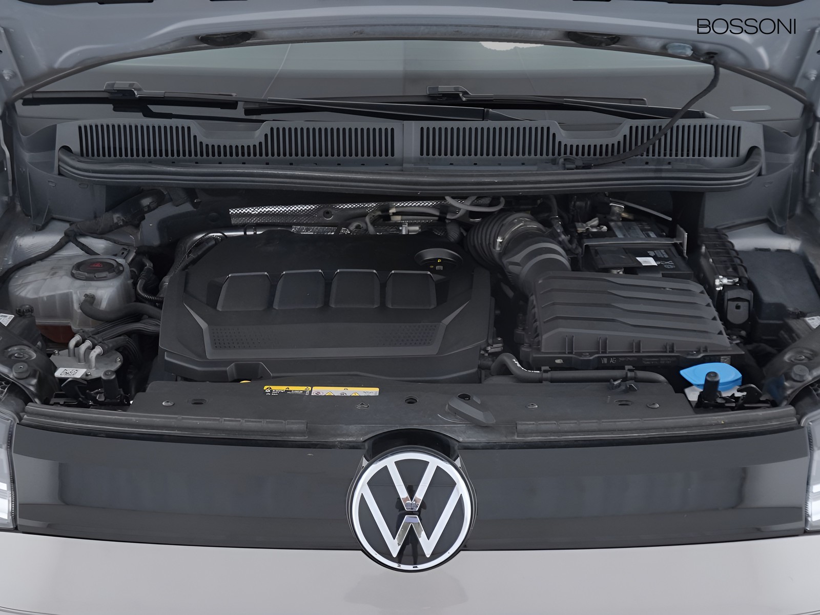 12 - Volkswagen VIC Caddy 2.0 tdi 102cv life