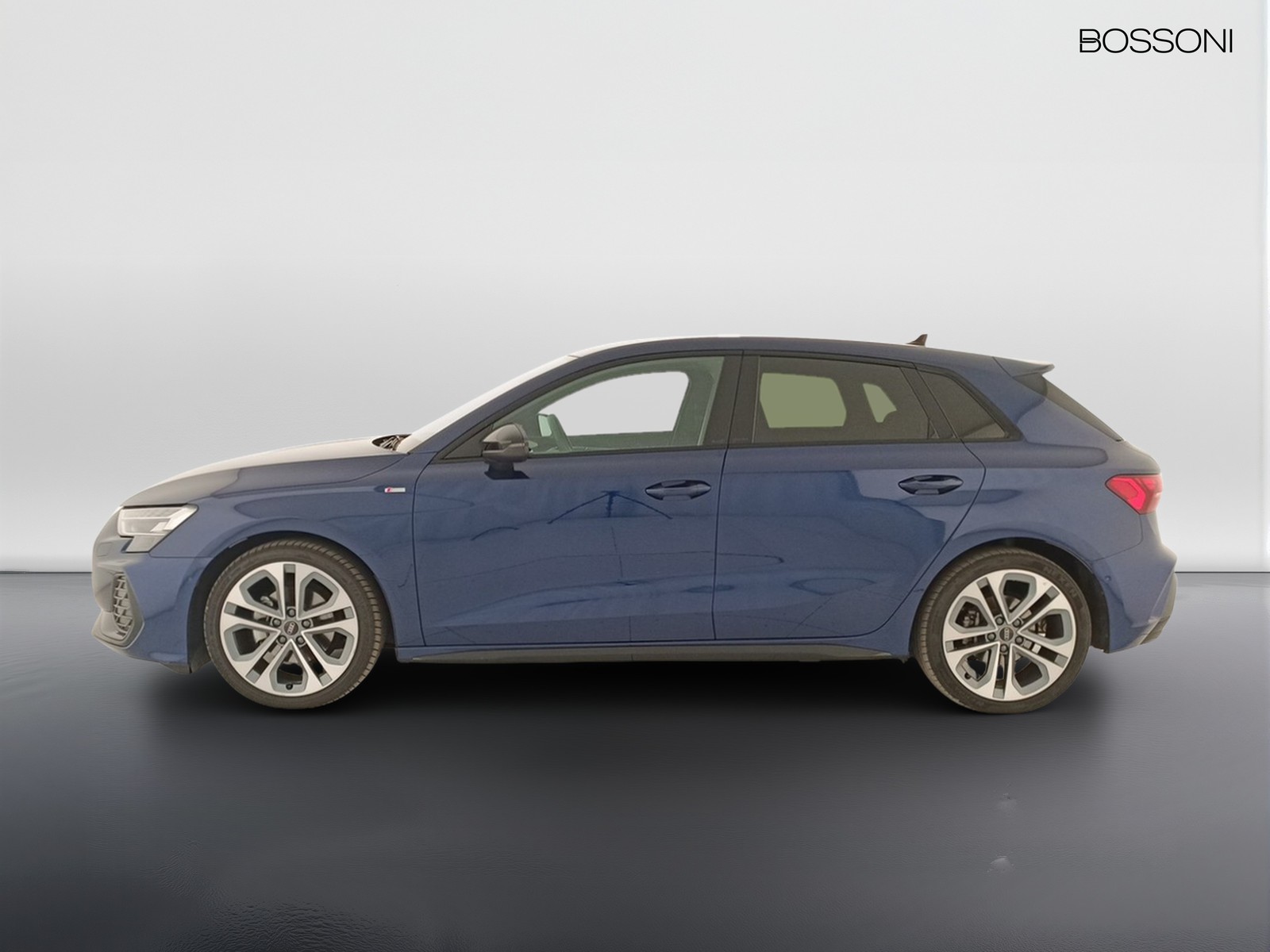 3 - Audi A3 sportback 2.0 tdi 150cv s line edition s tronic