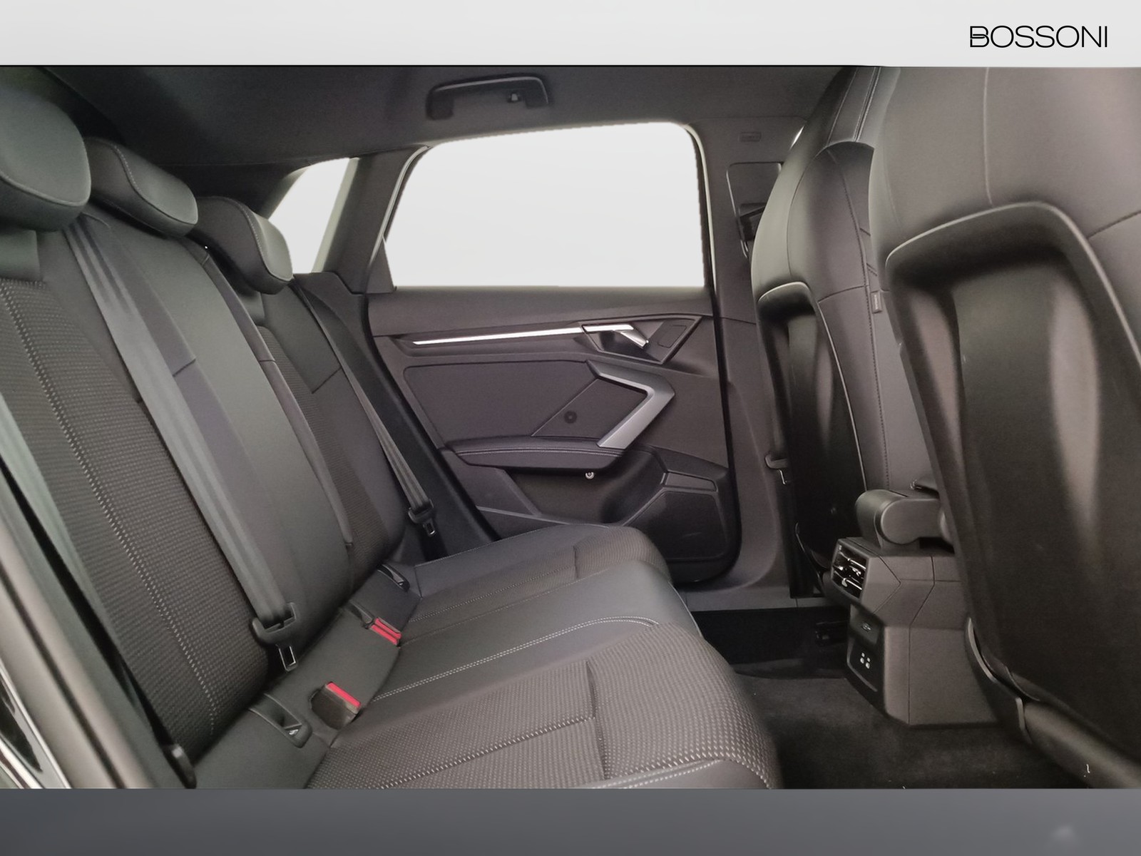 9 - Audi A3 sportback 1.5 tfsi mhev 48v 150cv s line edition