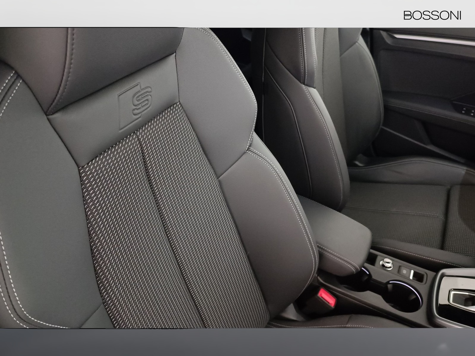 24 - Audi A3 sportback 1.5 tfsi mhev 48v 150cv s line edition
