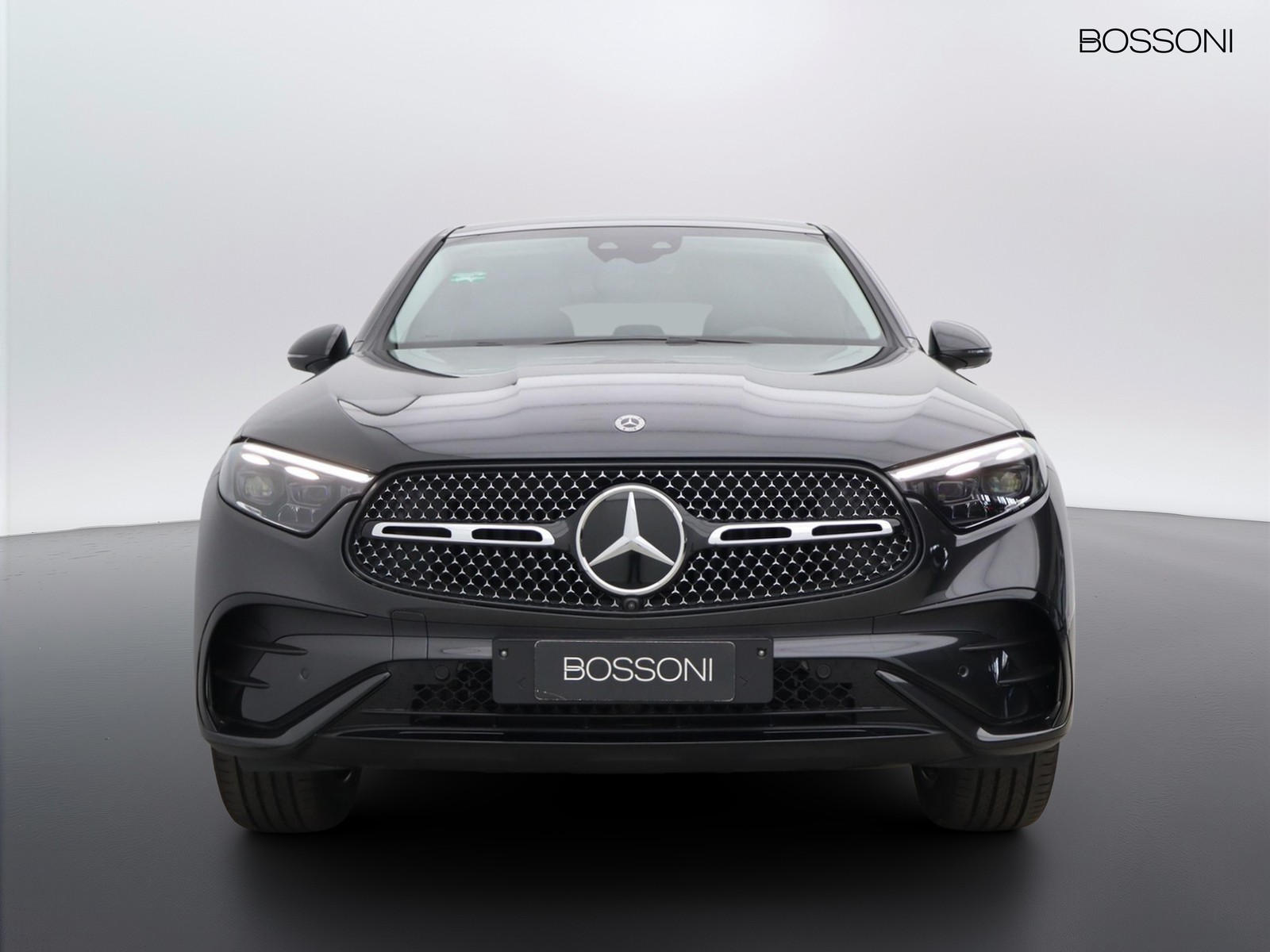2 - Mercedes GLC coupe 300 de plug-in hybrid amg line premium tech 4matic 9g-tronic