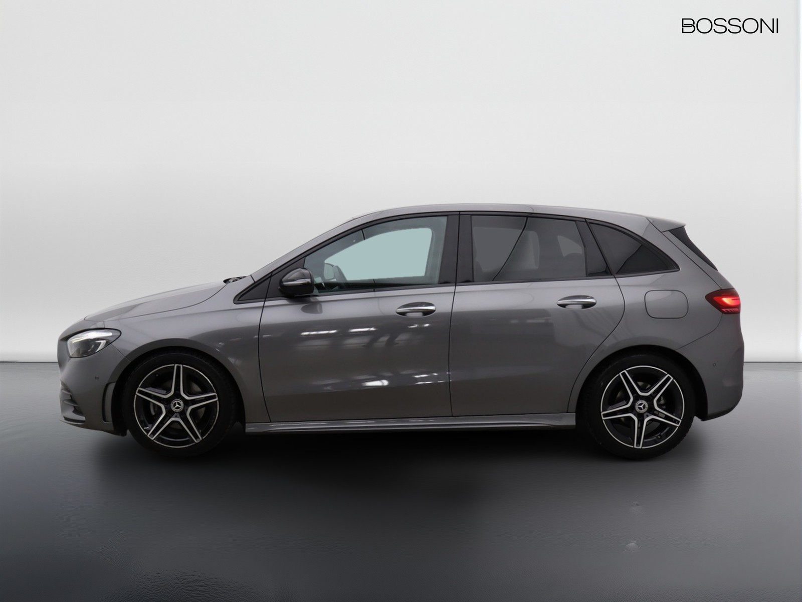 3 - Mercedes Classe B 180 d amg line premium 8g-dct