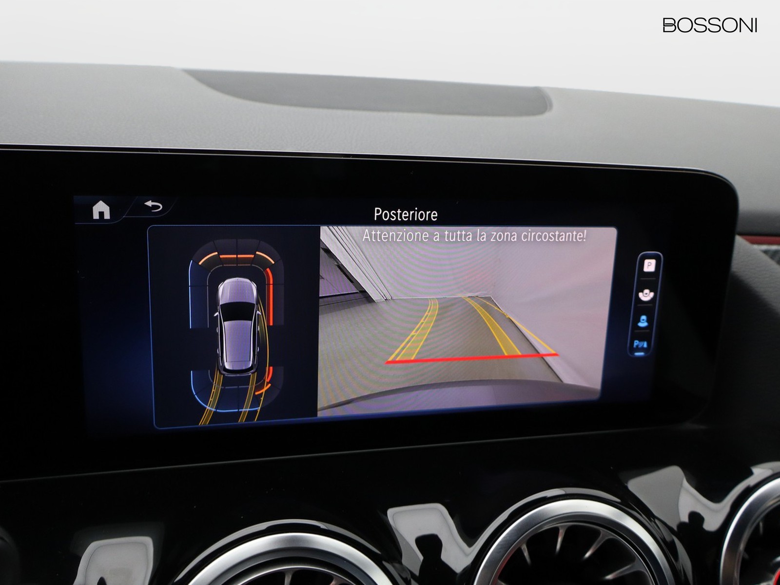 11 - Mercedes Classe B 180 d amg line premium 8g-dct
