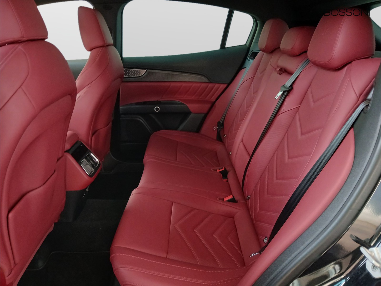 8 - Maserati Grecale 3.0 v6 v6 530cv trofeo awd