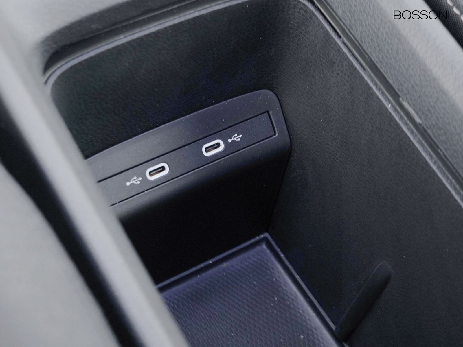24 - Volkswagen ID.3 58 kwh pro performance