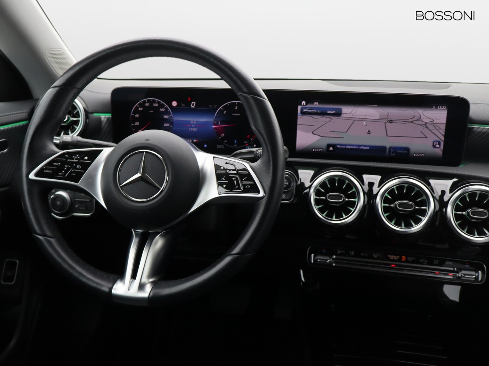 12 - Mercedes CLA coupe 180 d progressive advanced plus 8g-dct