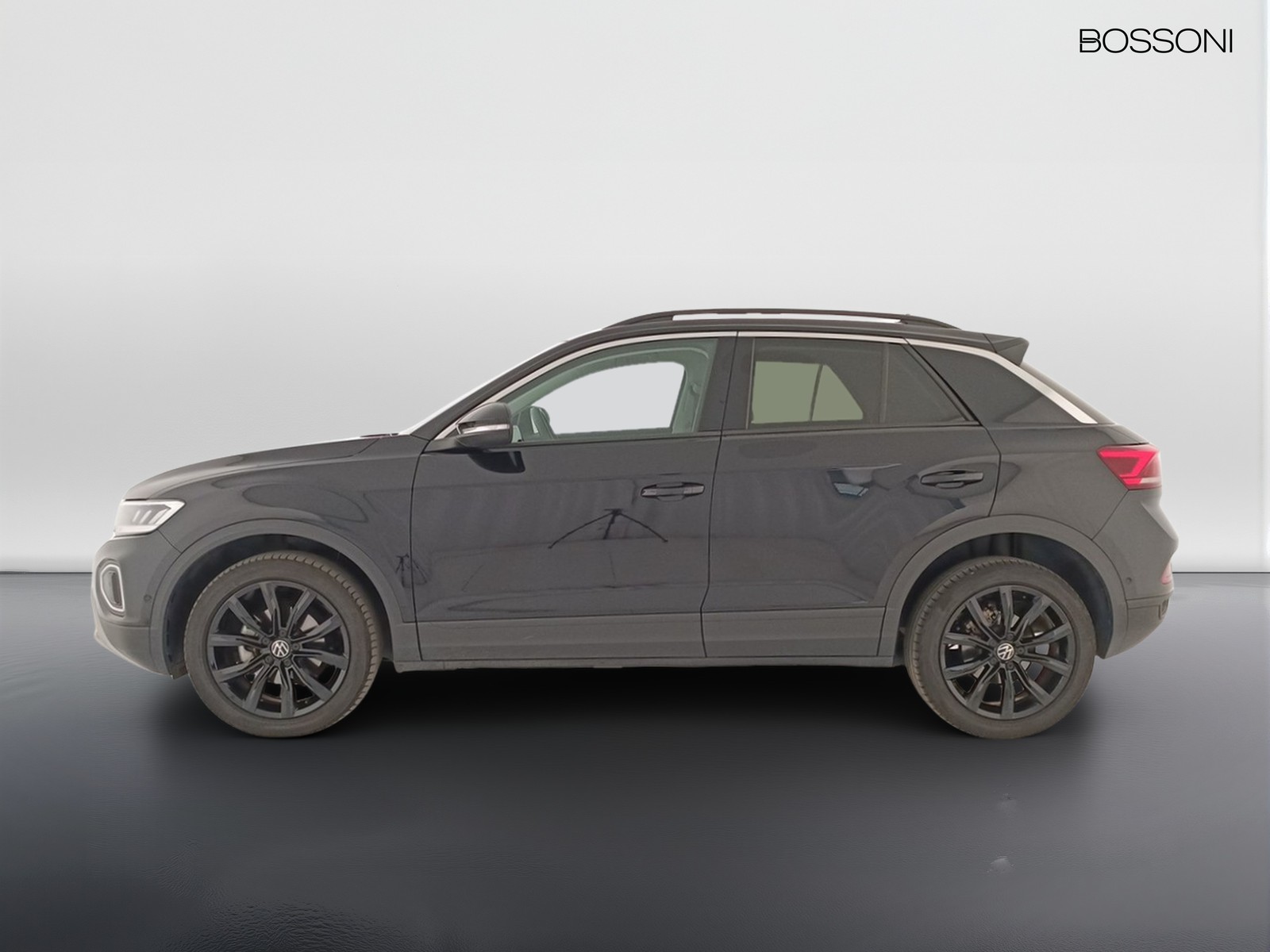 3 - Volkswagen T-Roc 2.0 tdi scr 115cv life