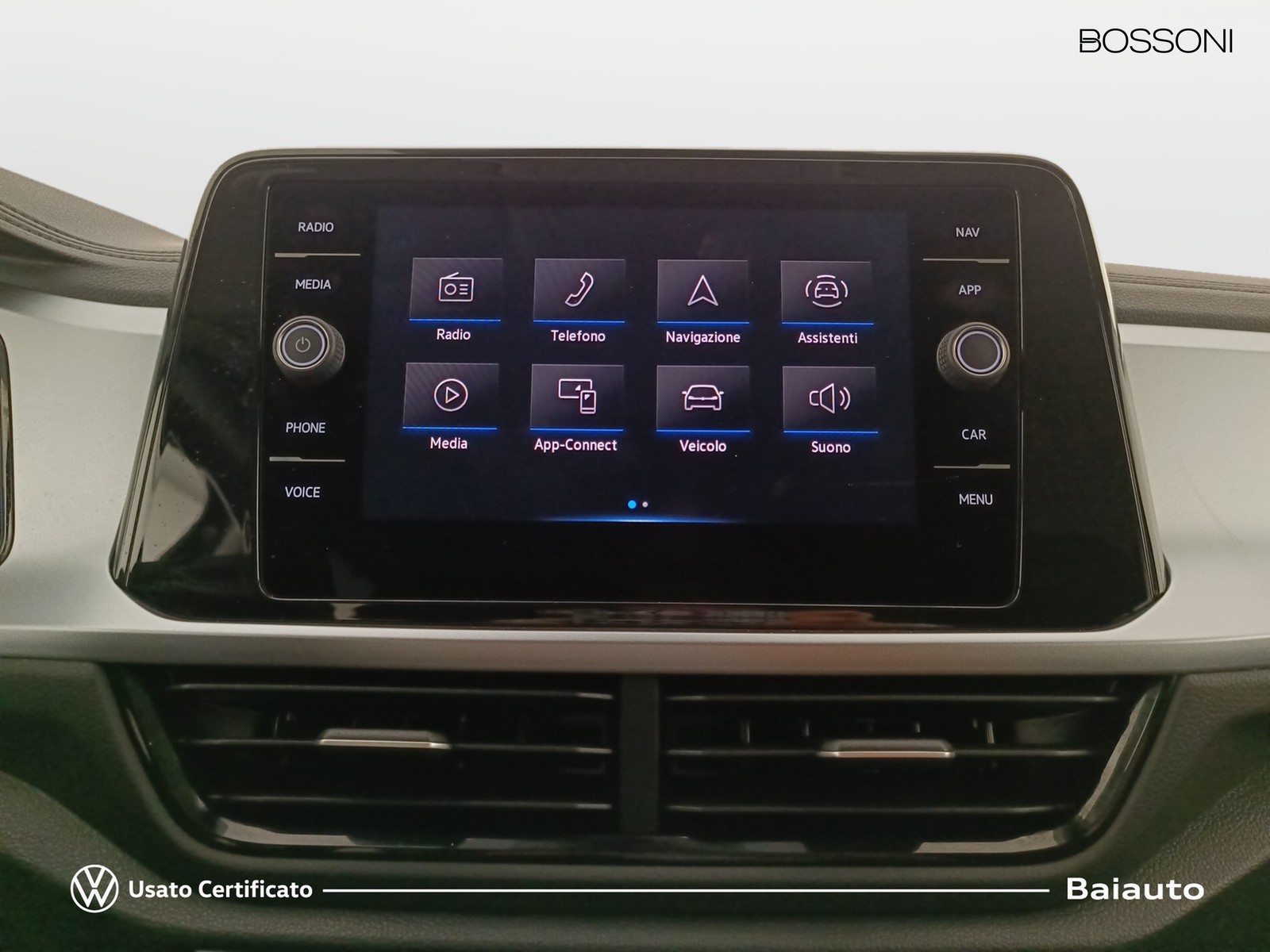 10 - Volkswagen T-Roc 2.0 tdi scr 115cv life