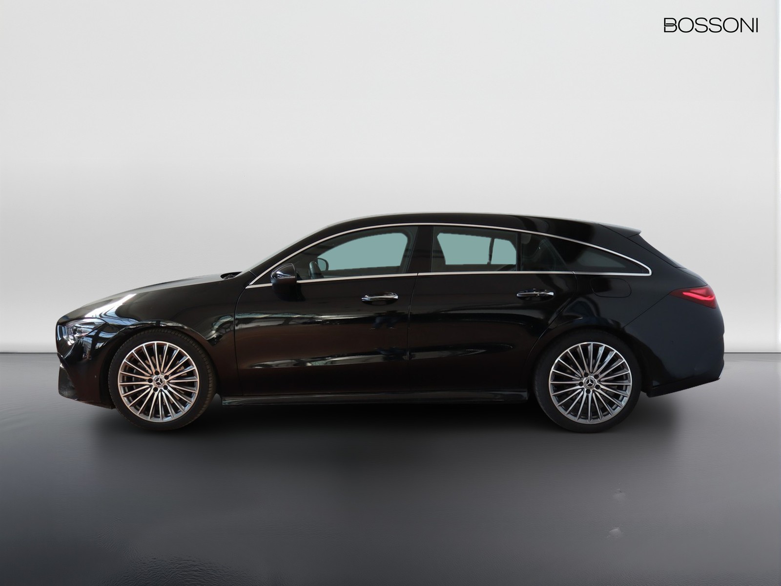 3 - Mercedes CLA shooting brake 200 d amg line advanced plus 8g-dct