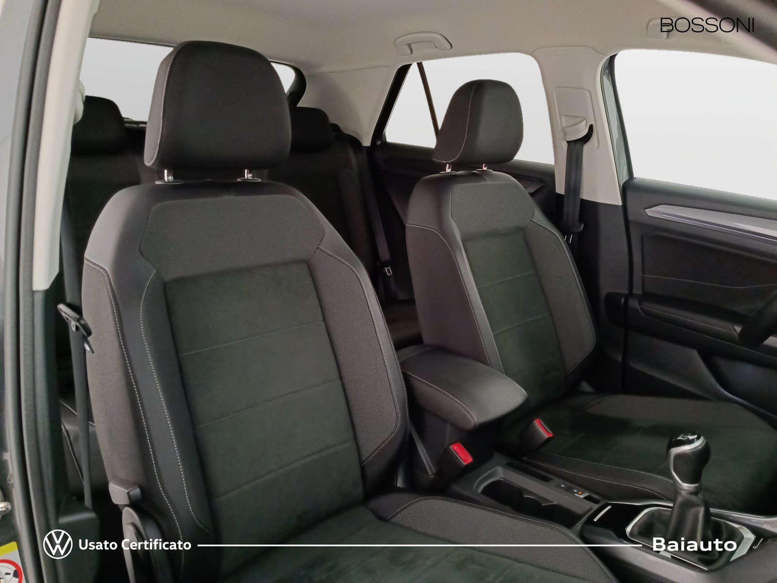 20 - Volkswagen T-Roc 1.0 tsi 110cv style