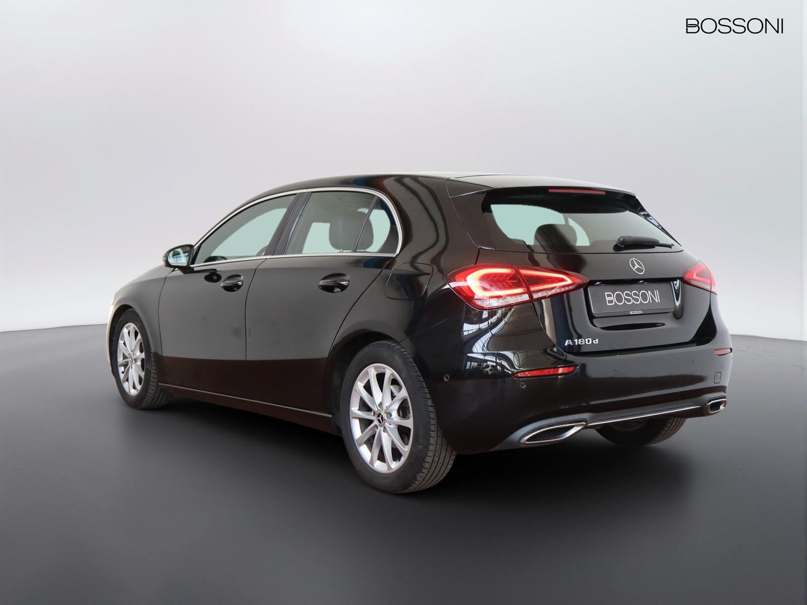 5 - Mercedes Classe A 180 d sport 7g-dct