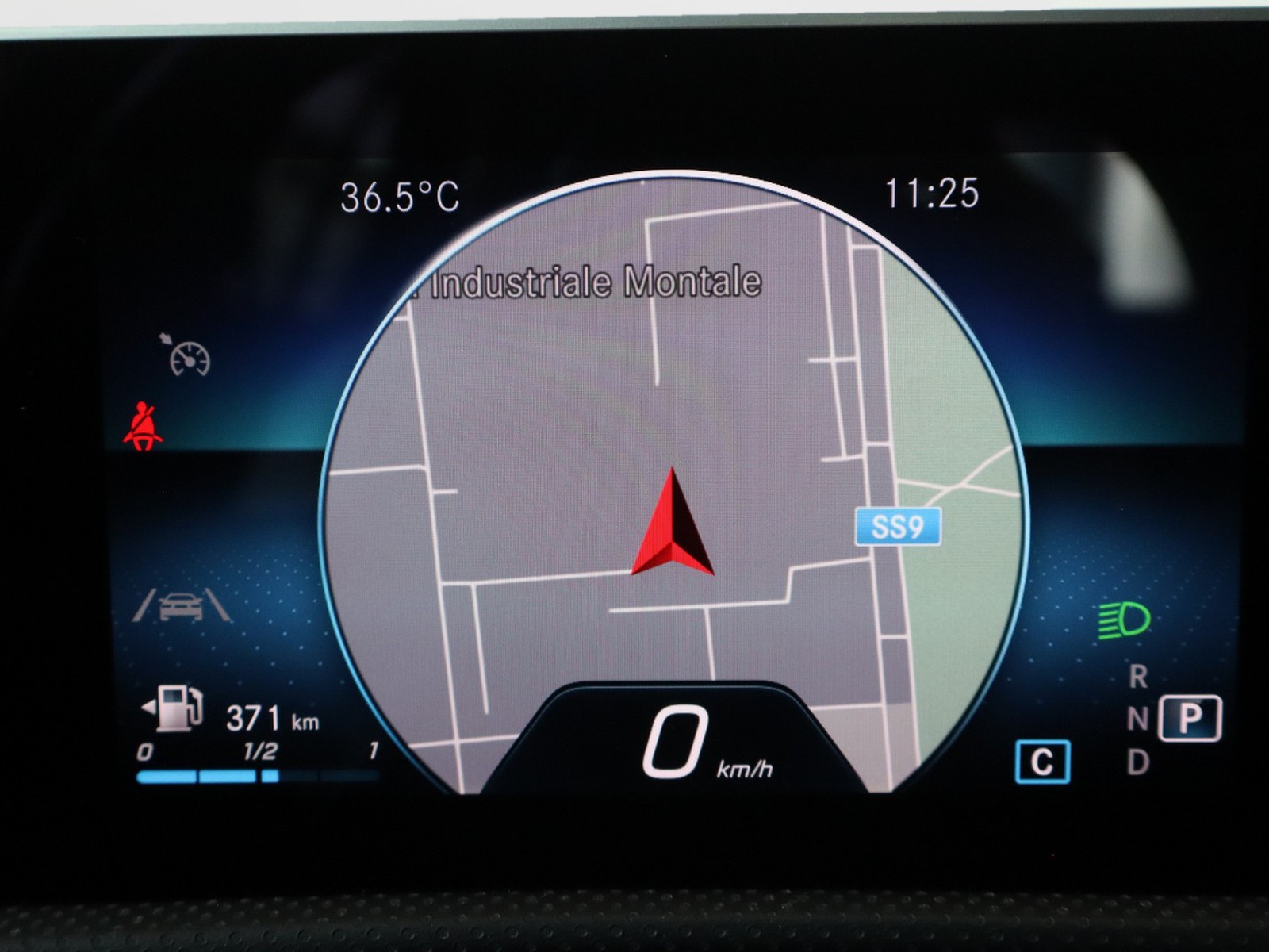 15 - Mercedes Classe A 180 d sport 7g-dct