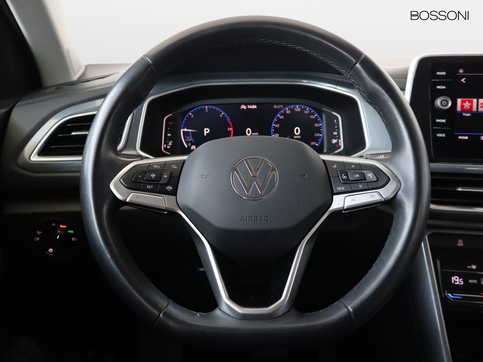 15 - Volkswagen T-Roc 2.0 tdi scr 150cv sport dsg