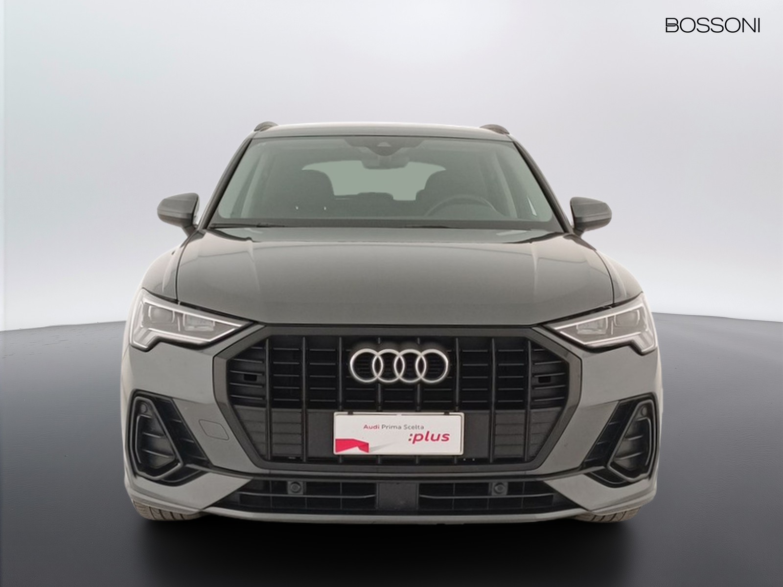 2 - Audi Q3 35 2.0 tdi s line edition s tronic