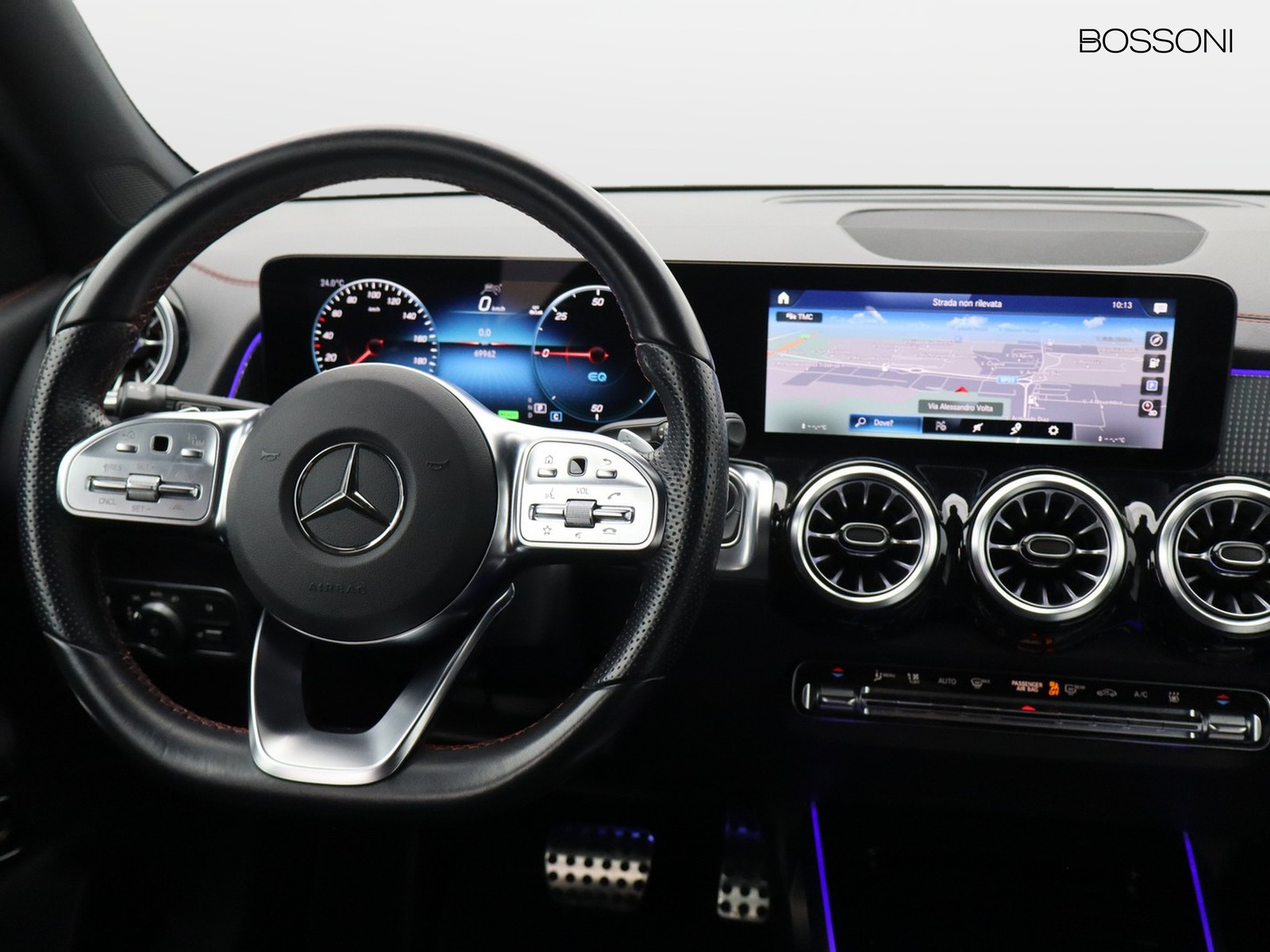 12 - Mercedes EQB 350 amg line premium 4matic