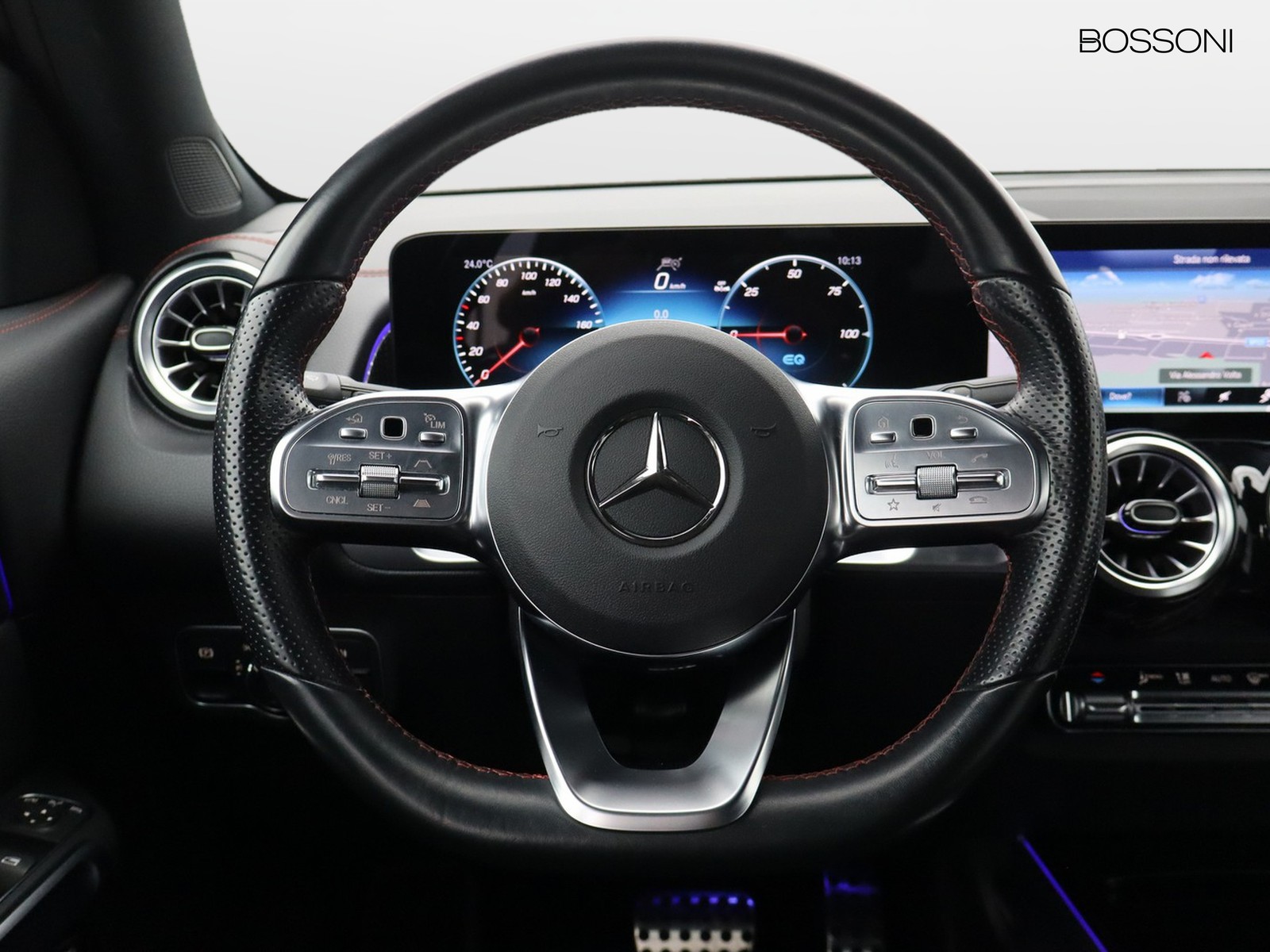 17 - Mercedes EQB 350 amg line premium 4matic