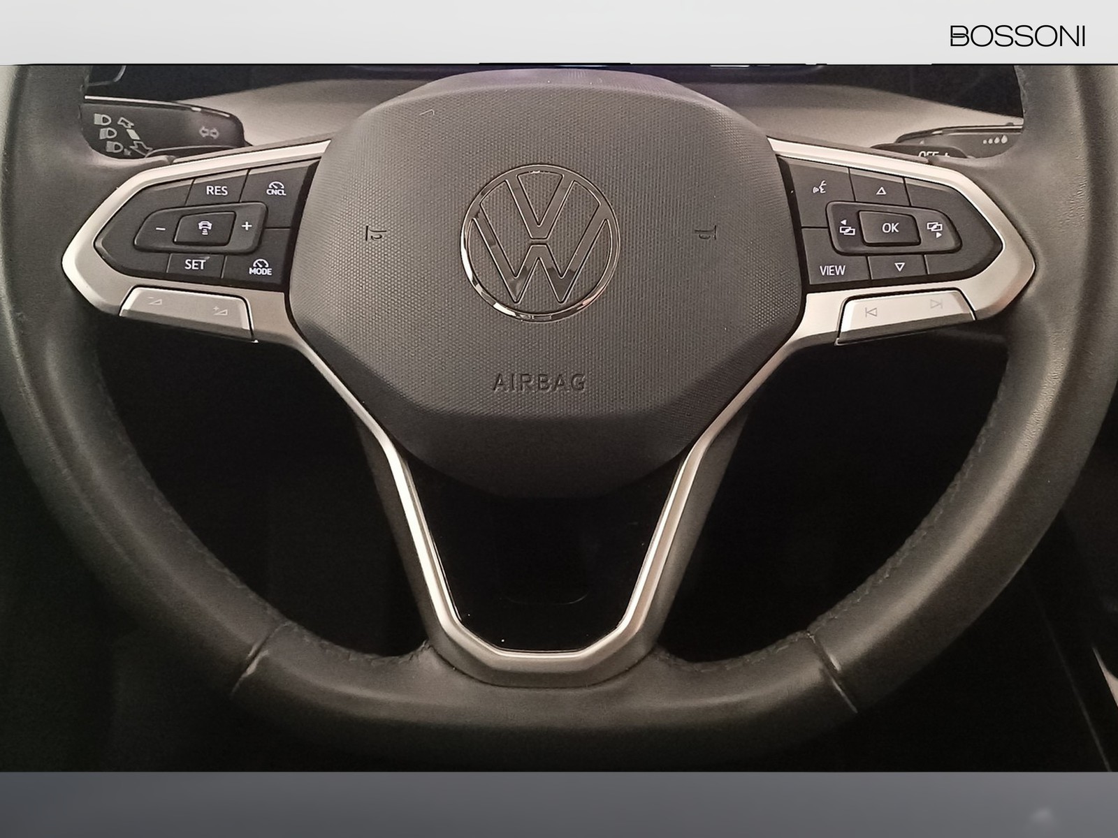 16 - Volkswagen Golf 2.0 tdi scr 150cv style dsg