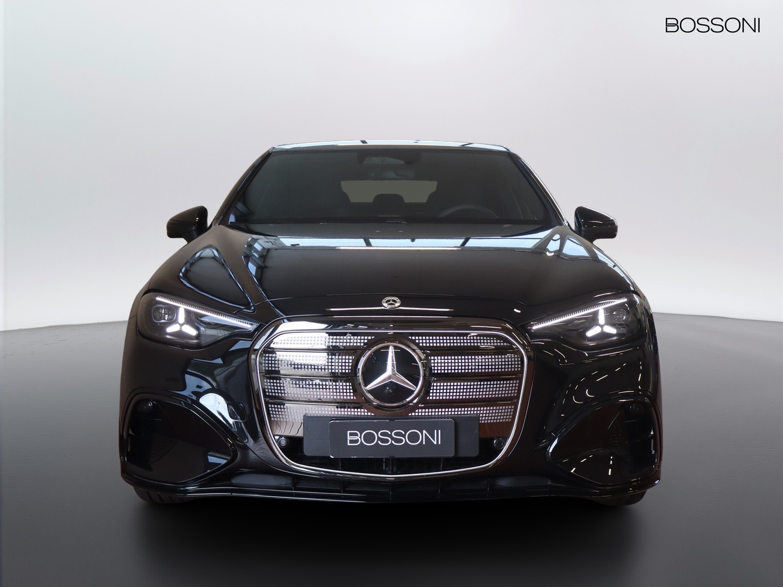 2 - Mercedes Classe C 400 elettrica advanced plus 4matic
