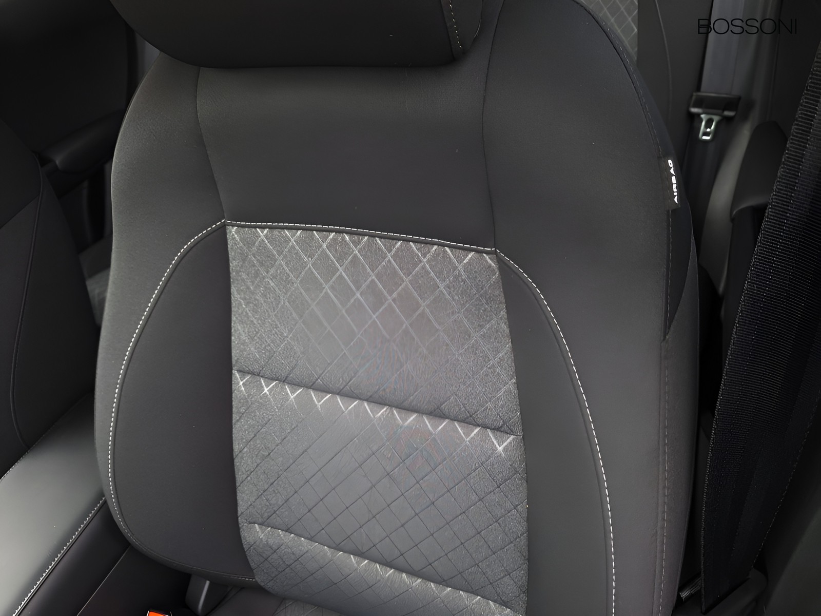 21 - Mg ZS 1.5 hybrid+ comfort auto