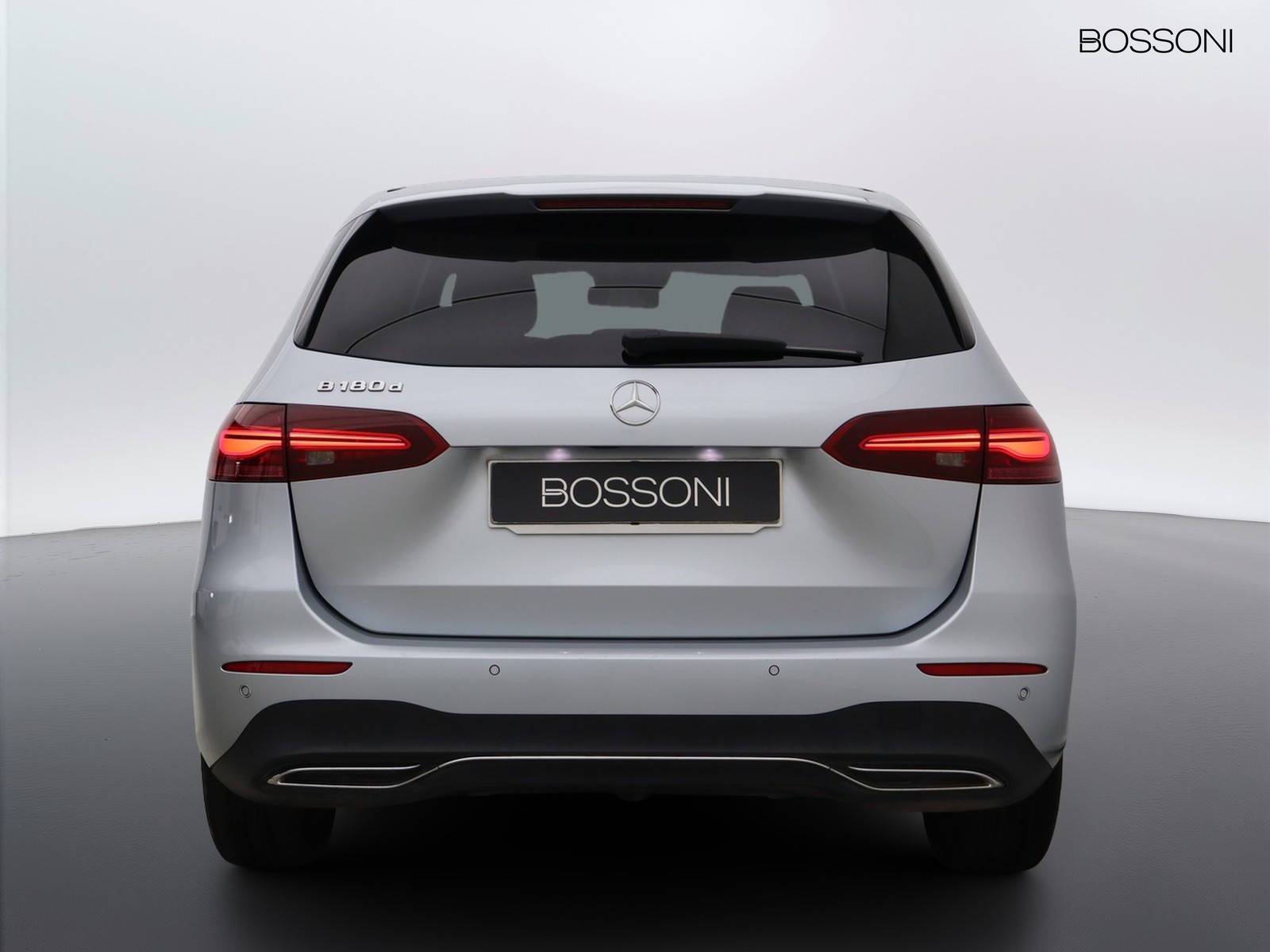 6 - Mercedes Classe B 180 d street edition 8g-dct