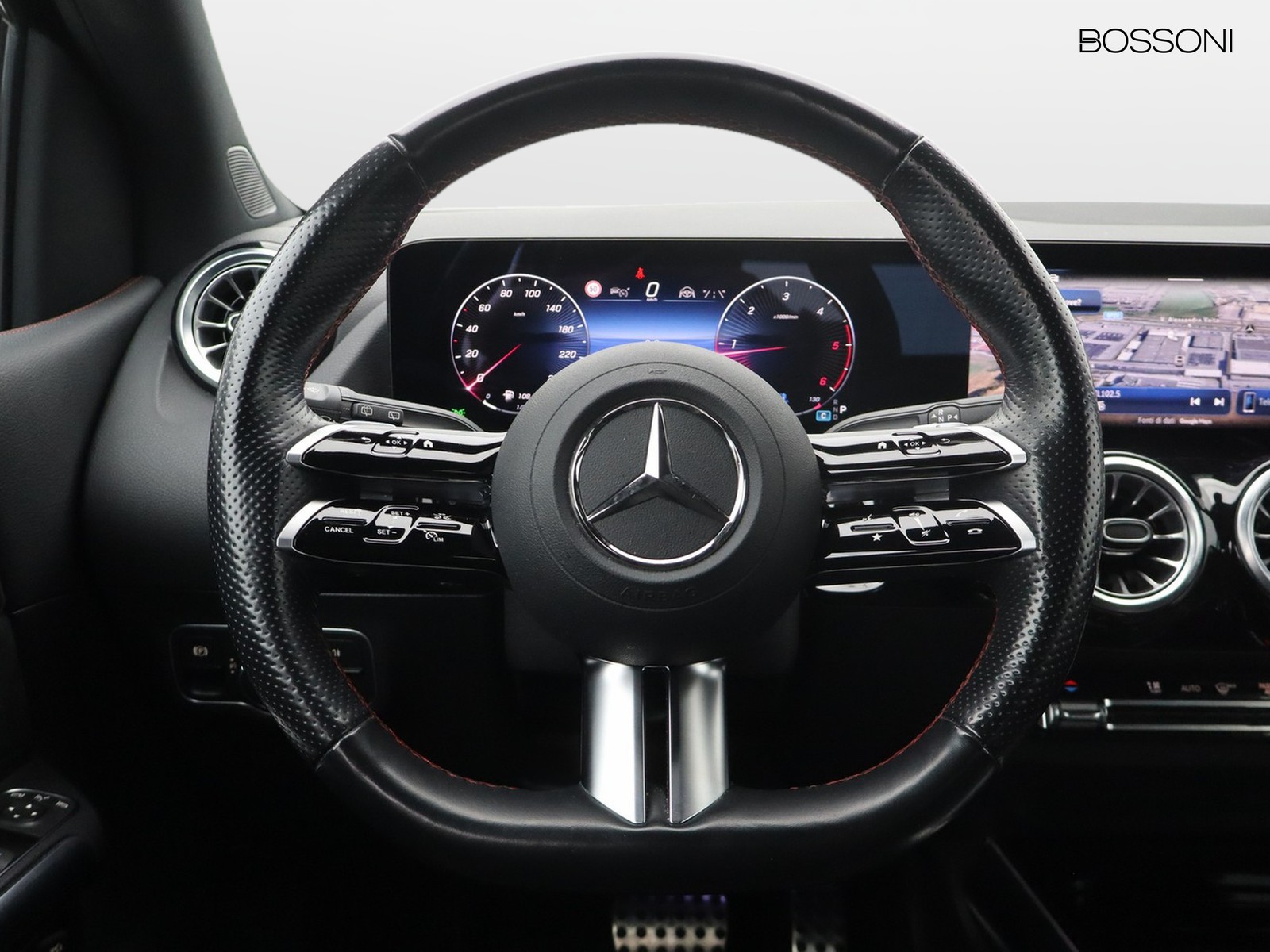 18 - Mercedes Classe B 180 d amg line advanced plus 8g-dct