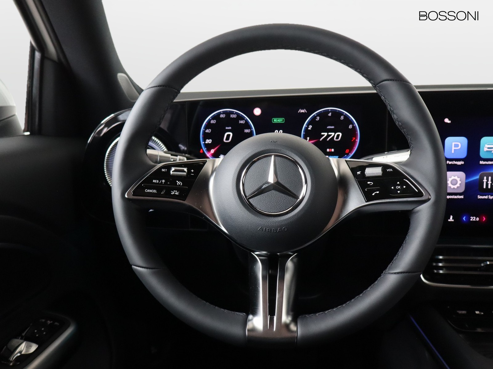 15 - Mercedes GLB 200 advanced plus 8g-edct