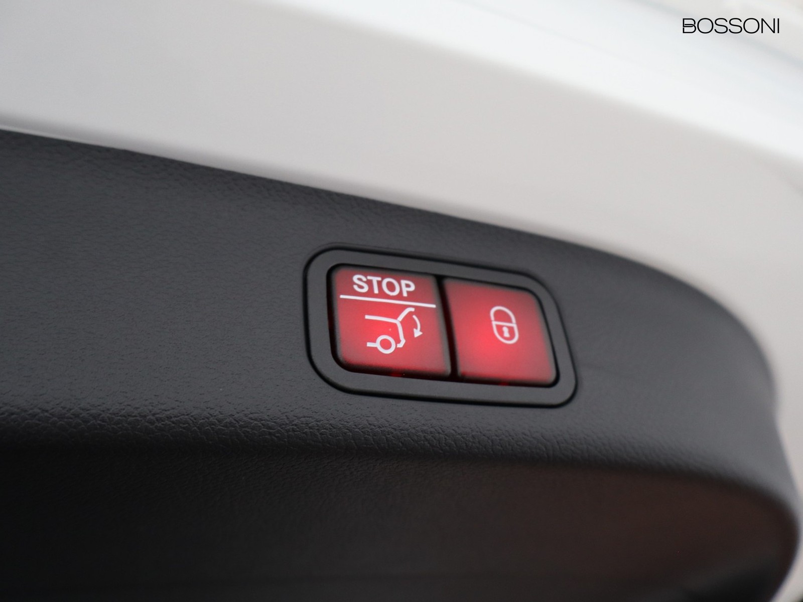17 - Mercedes GLB 200 advanced plus 8g-edct