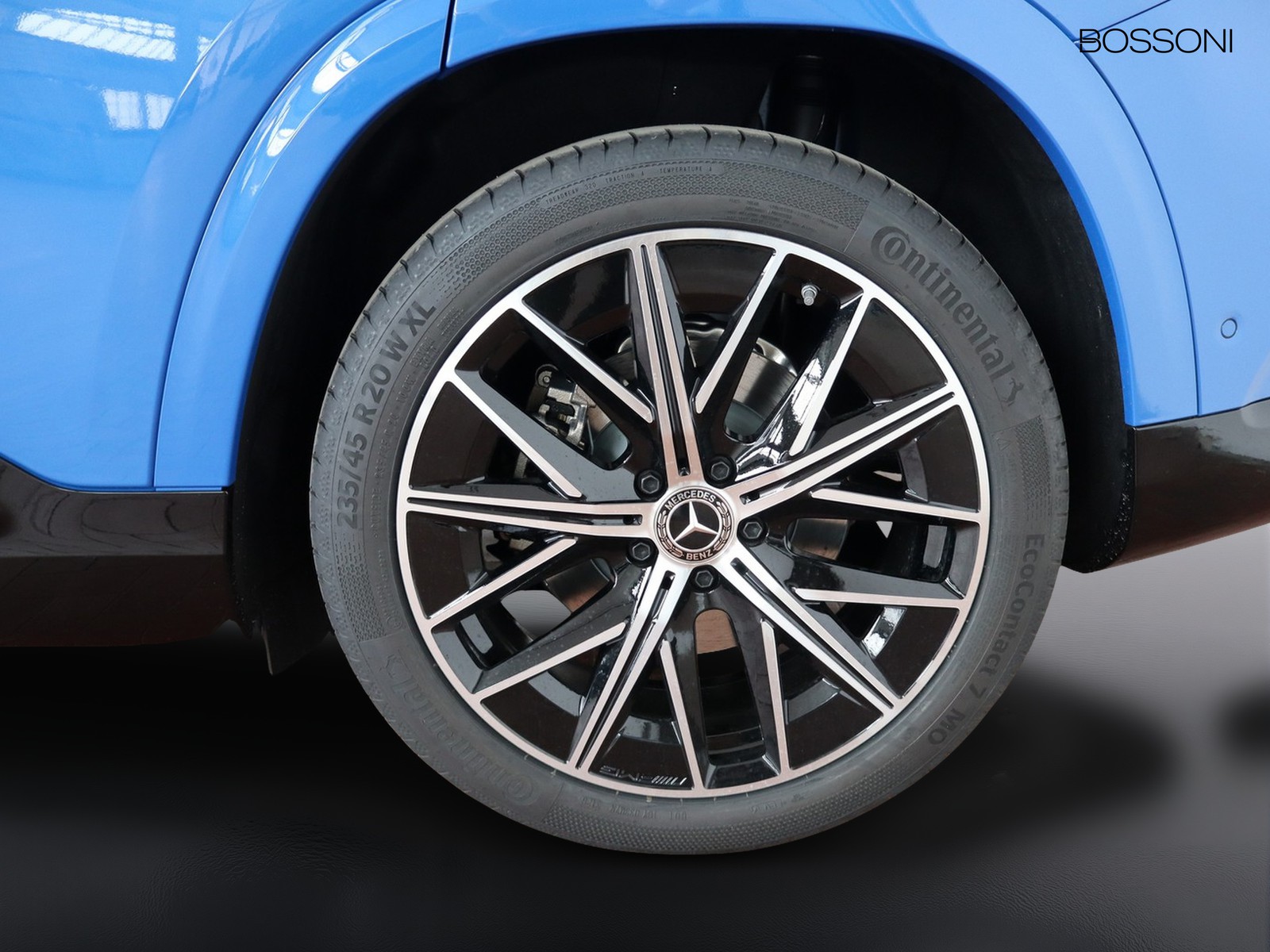 4 - Mercedes GLB 200 advanced plus 4matic 8g-edct