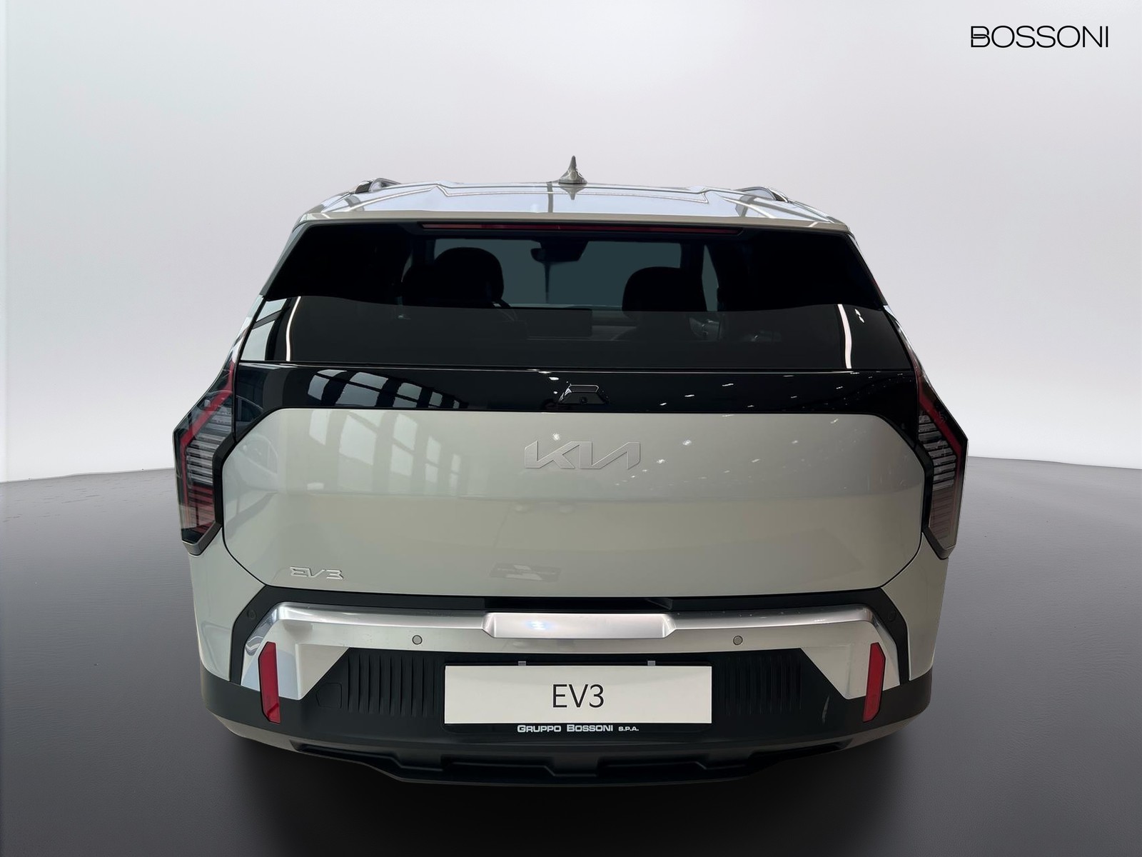 5 - Kia EV3 81,4 kwh earth fwd