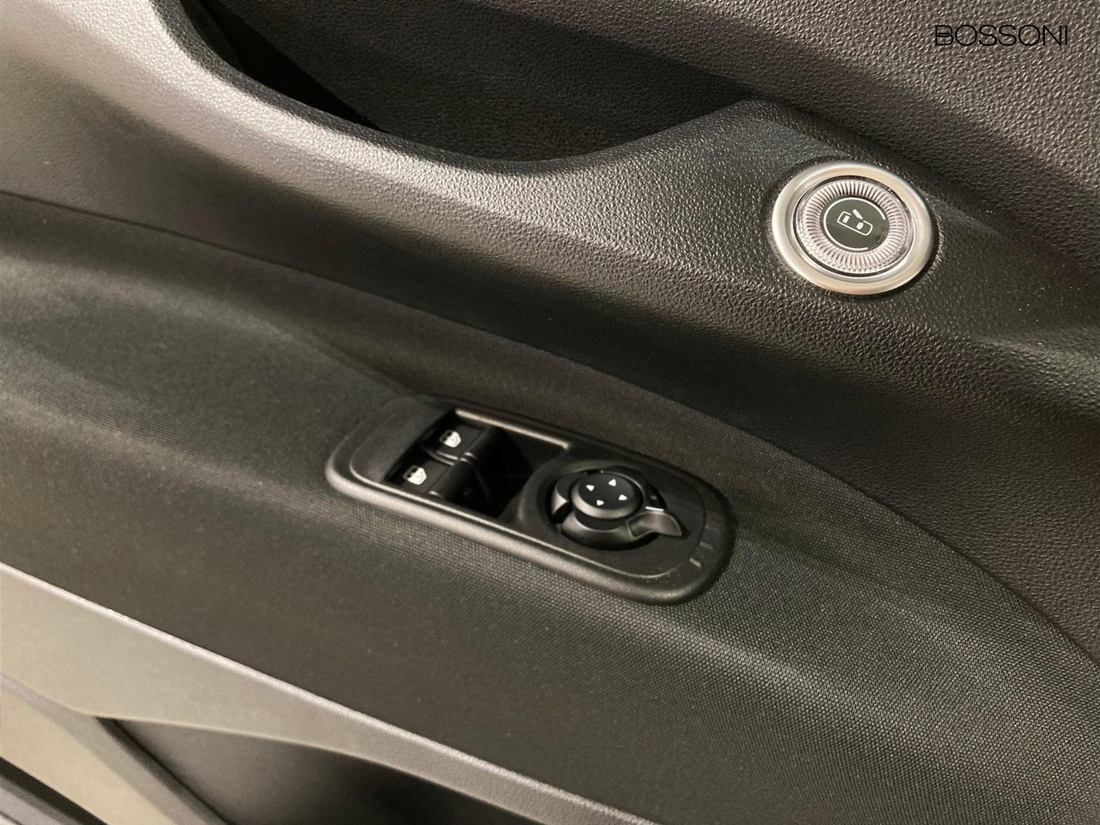 21 - Fiat 500 1.0 hybrid icon