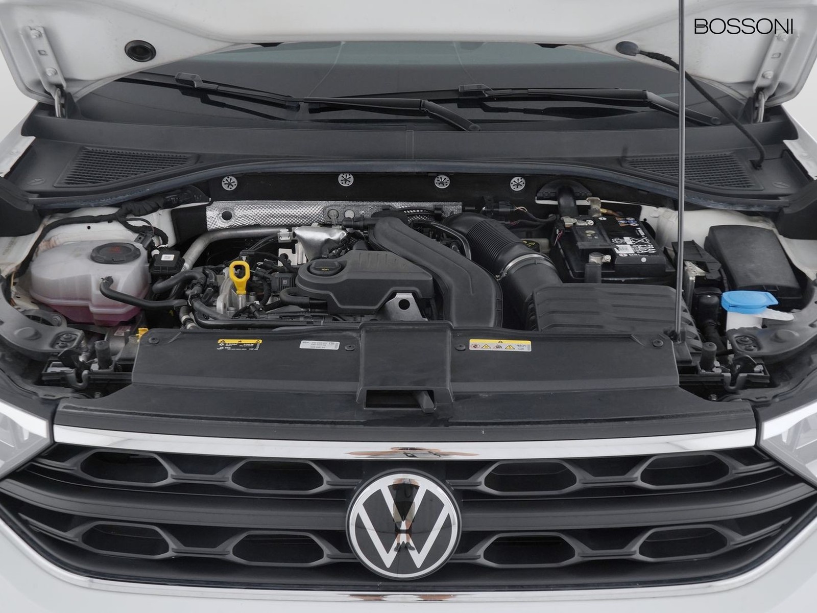 11 - Volkswagen T-Roc 1.5 tsi act sport dsg