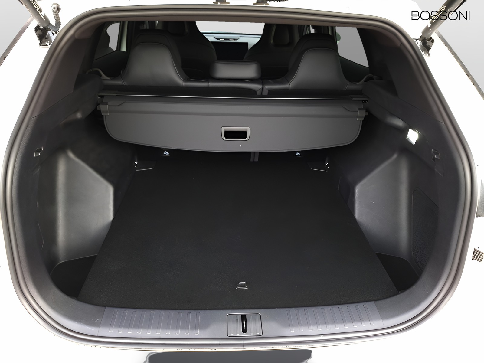 6 - Omoda 7 shs-p 1.5 tgdi plug-in hybrid premium dht
