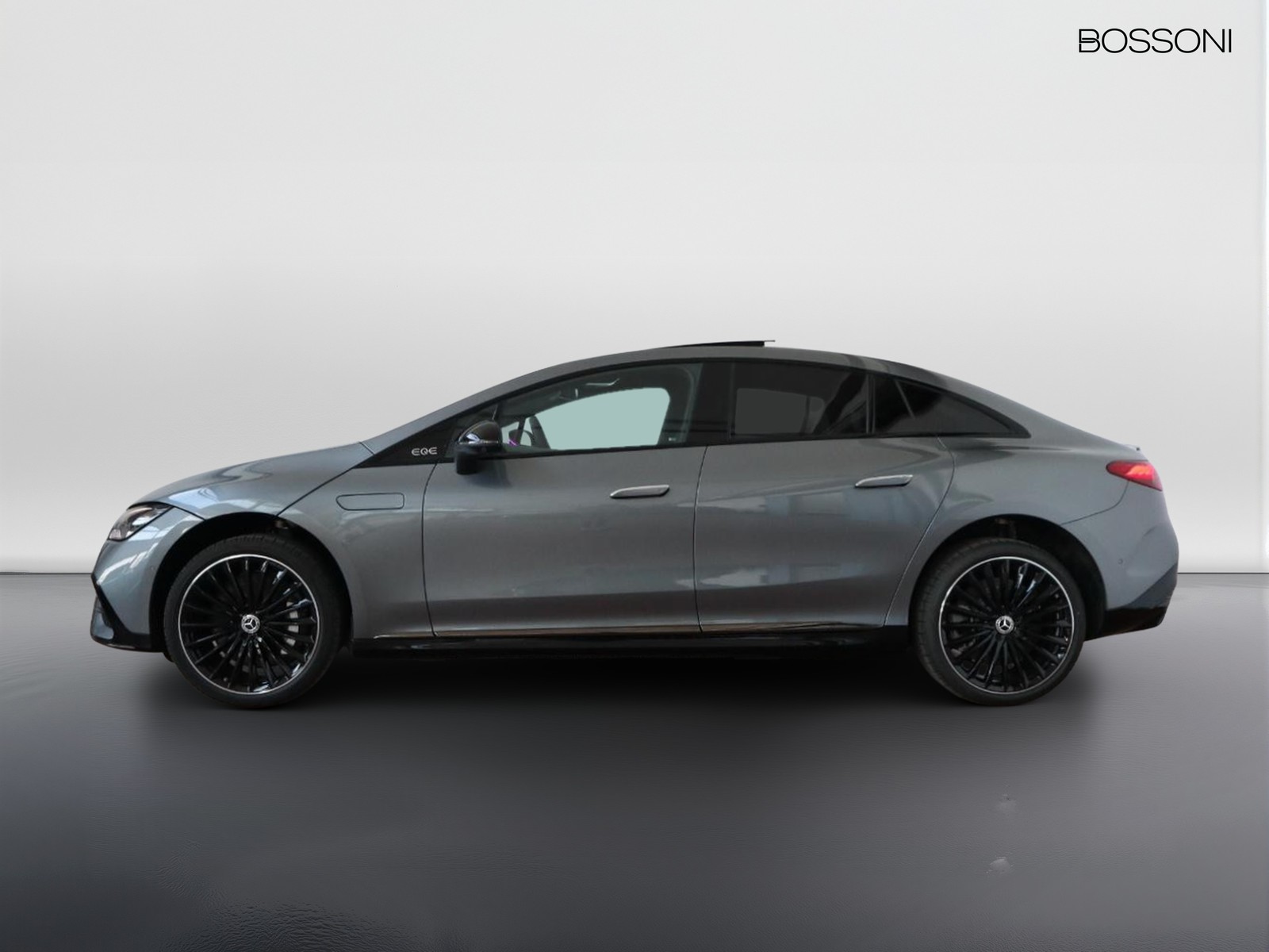 3 - Mercedes EQE 350 premium plus 4matic