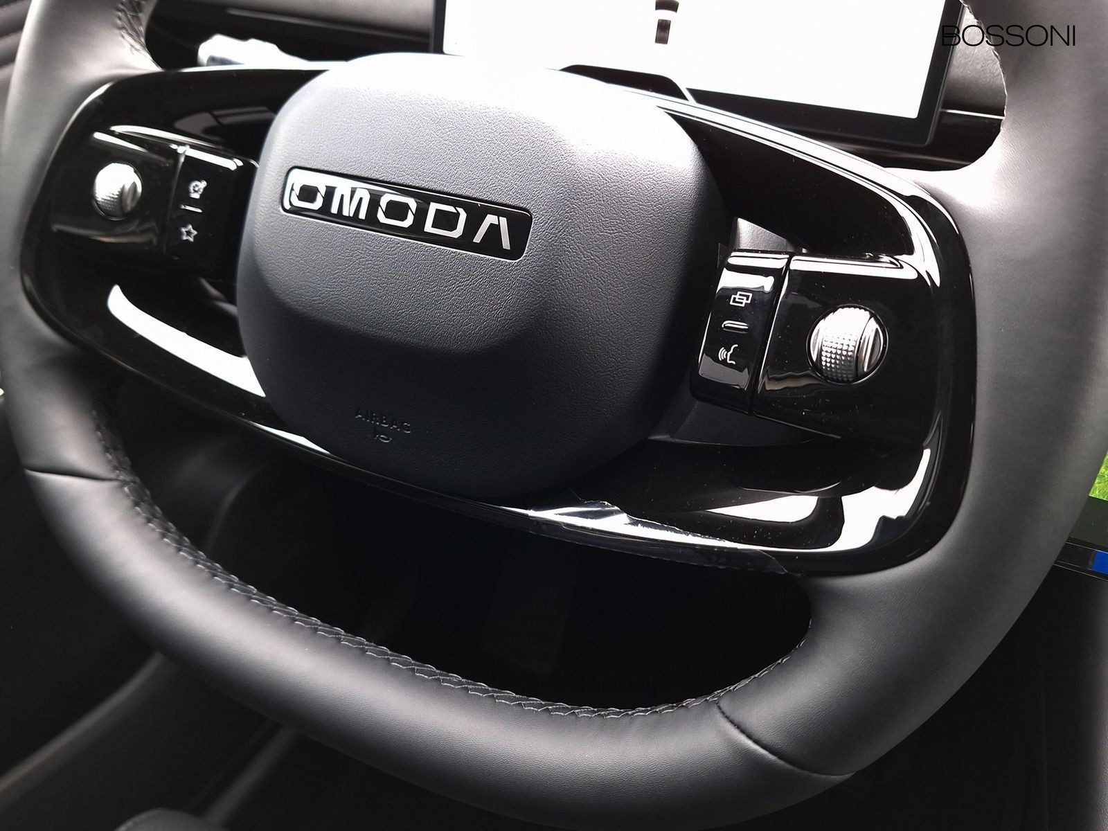 20 - Omoda 7 shs-p 1.5 tgdi plug-in hybrid premium dht