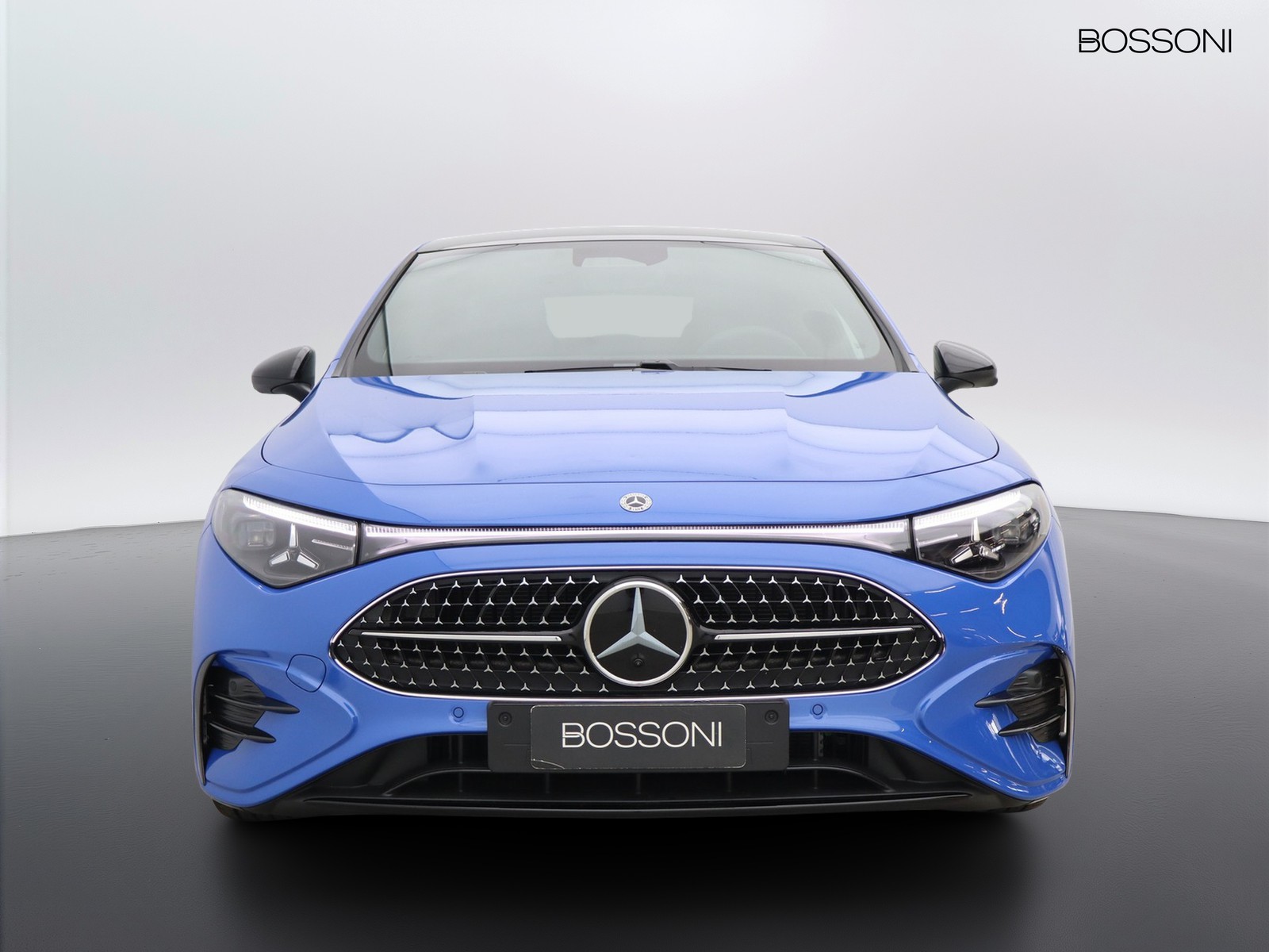 2 - Mercedes CLA 180 advanced plus auto
