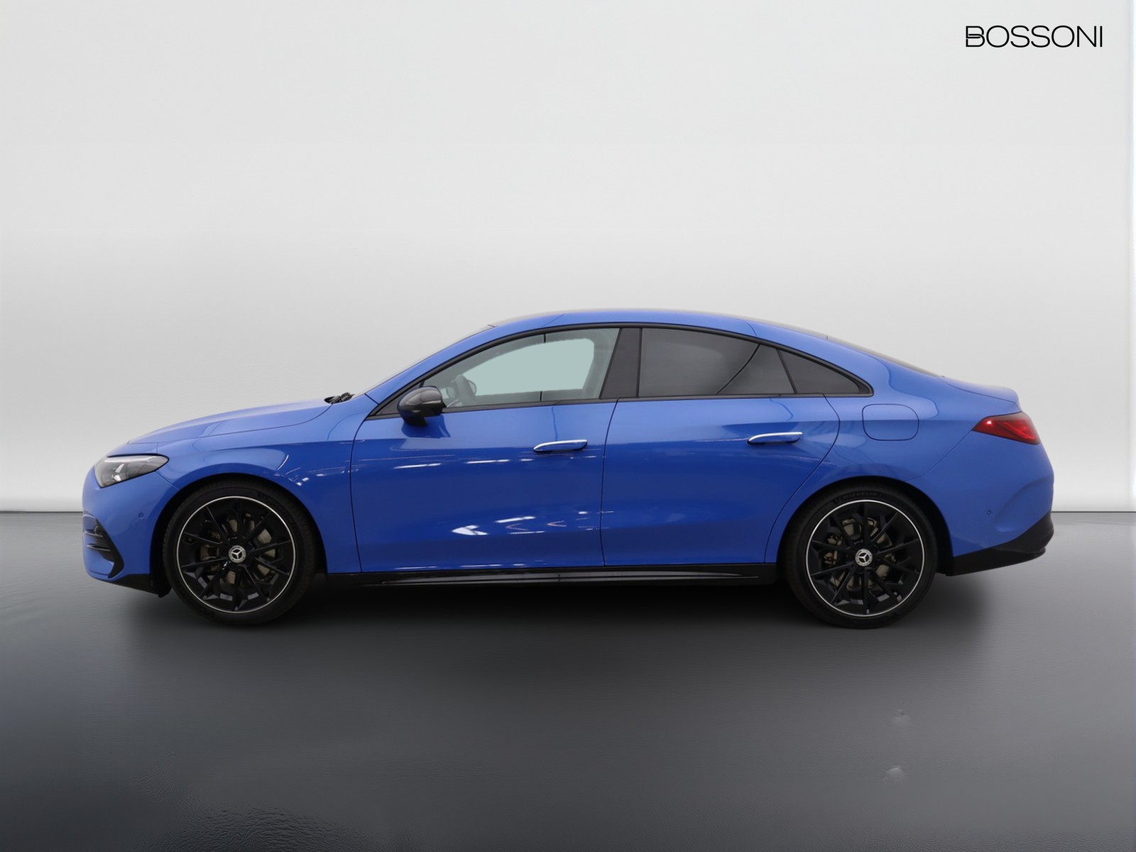 3 - Mercedes CLA 180 advanced plus auto