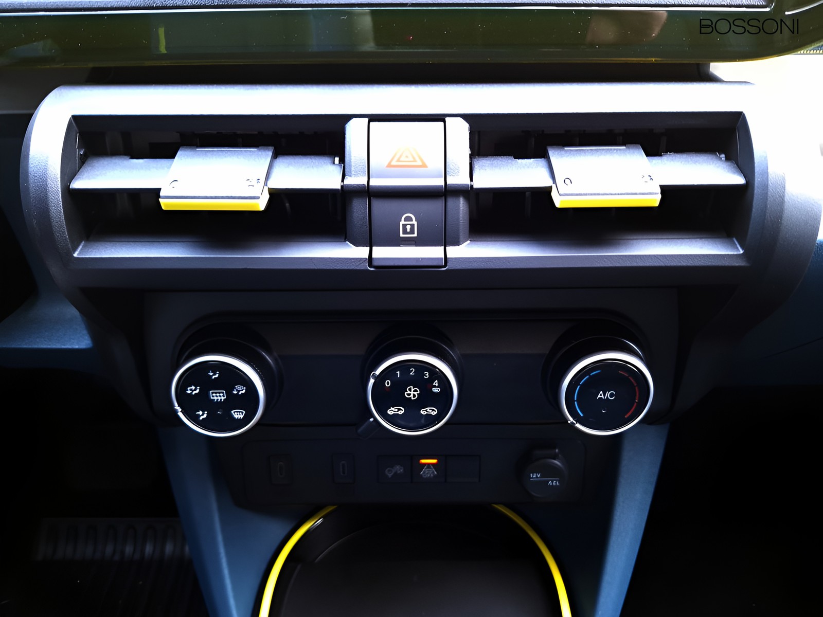 17 - Fiat Grande Panda 1.2 hybrid 110cv icon