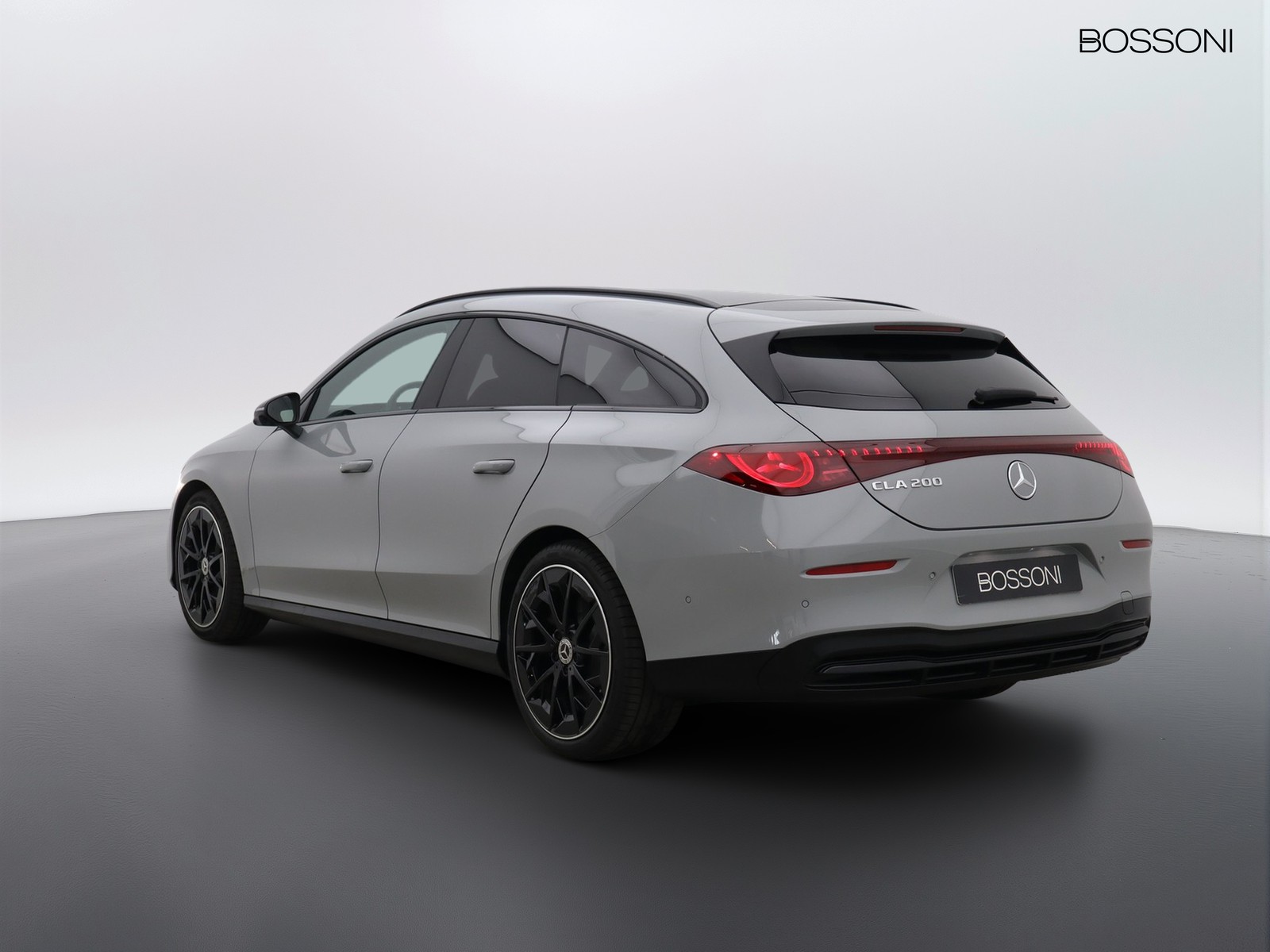 5 - Mercedes CLA shooting brake 200 elettrica advanced