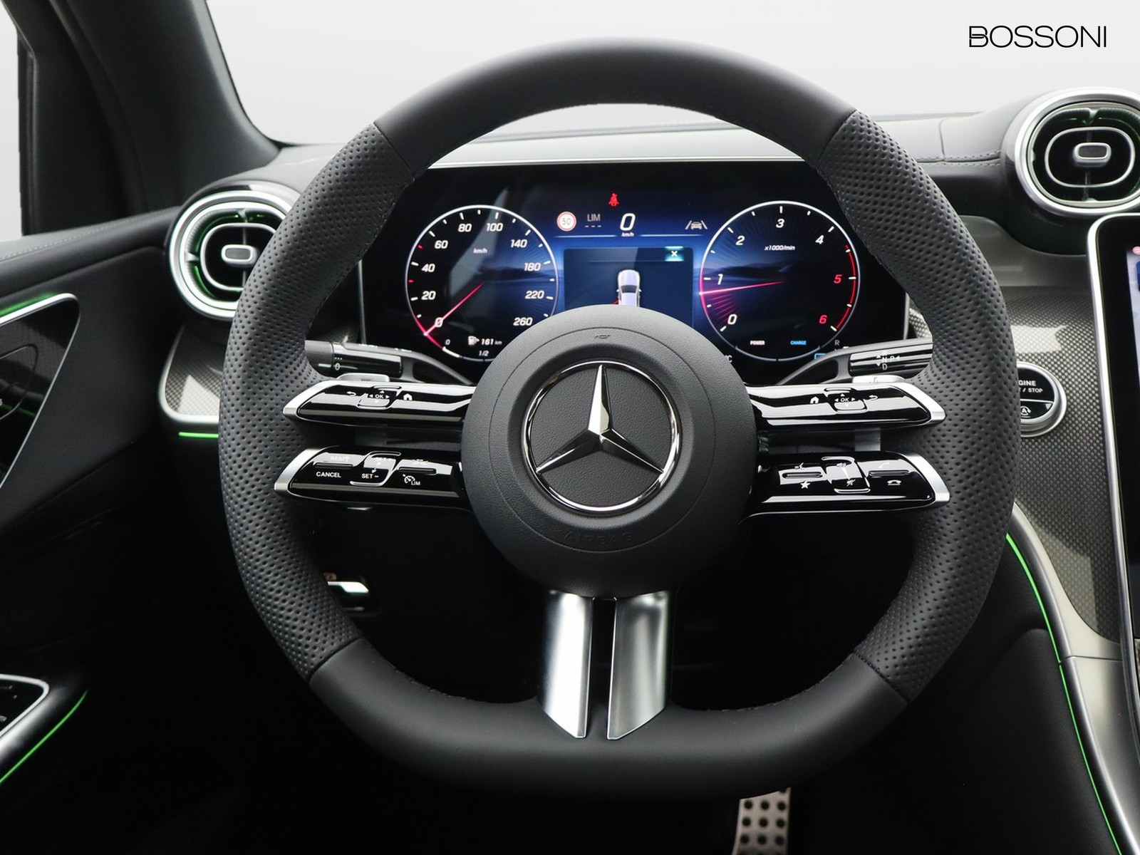 17 - Mercedes GLC coupe 220 d amg line premium 4matic 9g-tronic