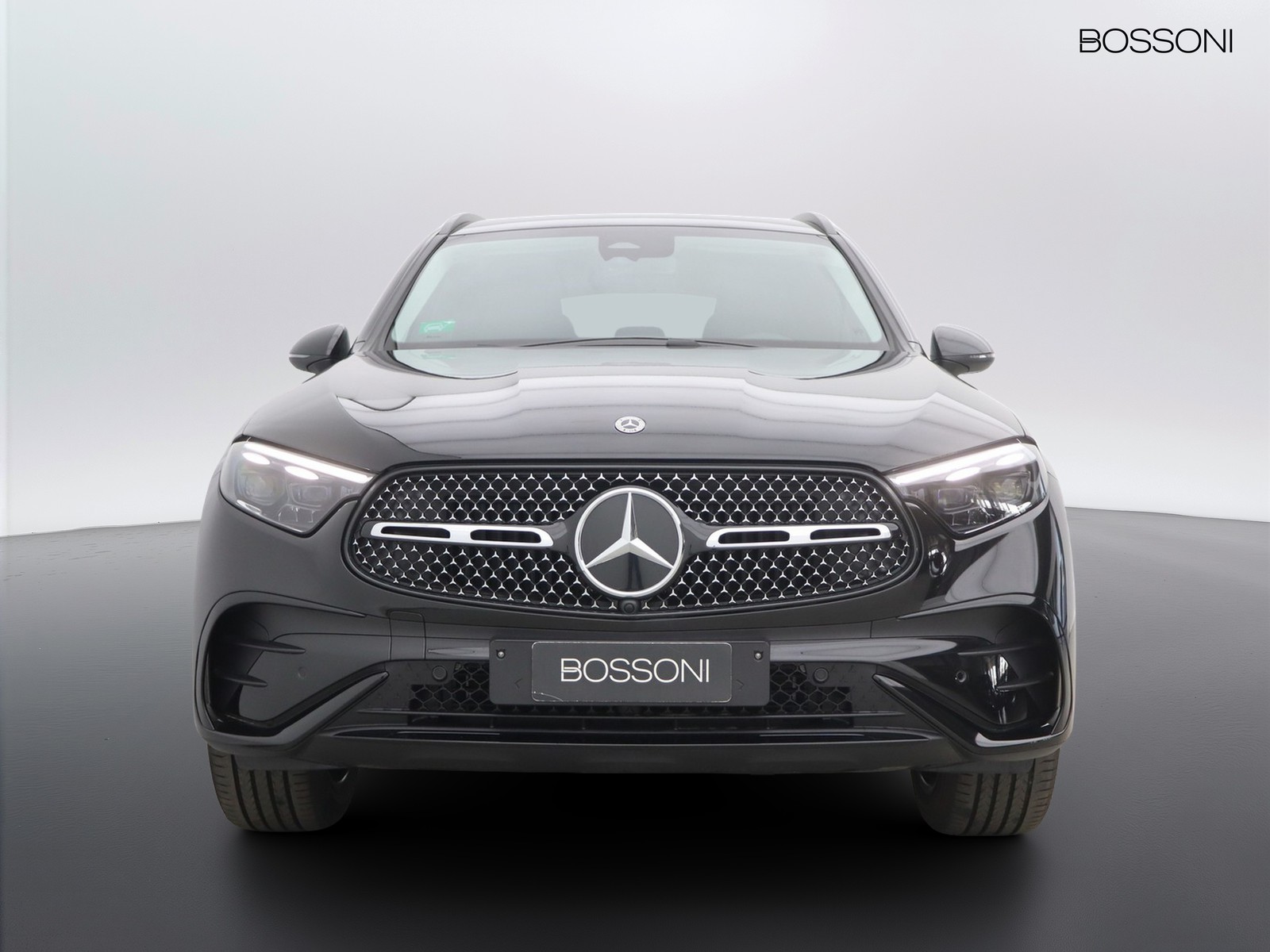 2 - Mercedes GLC suv 300 de plug-in hybrid amg line advanced 4matic 9g-tronic