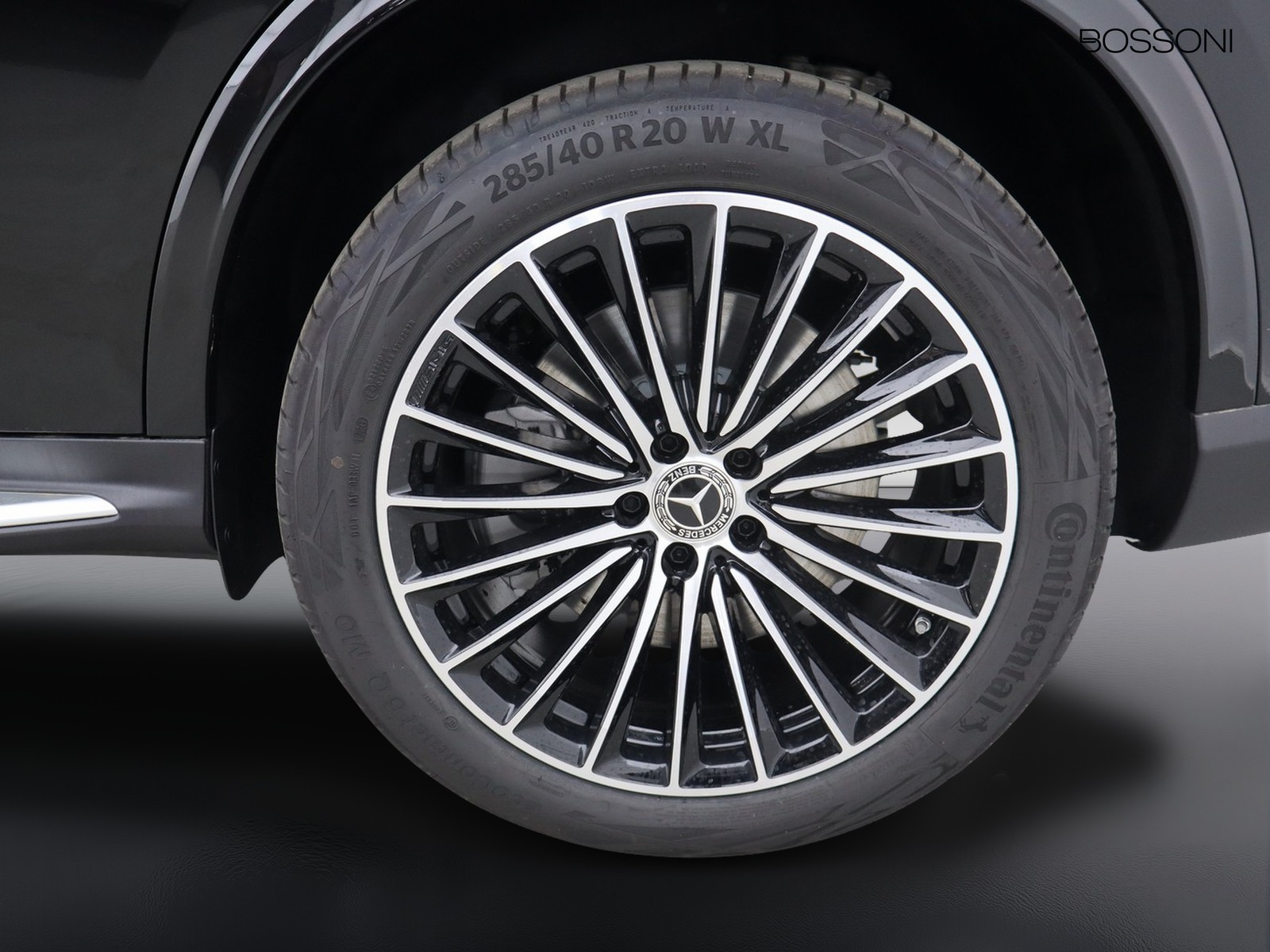 4 - Mercedes GLC suv 300 de plug-in hybrid amg line advanced 4matic 9g-tronic