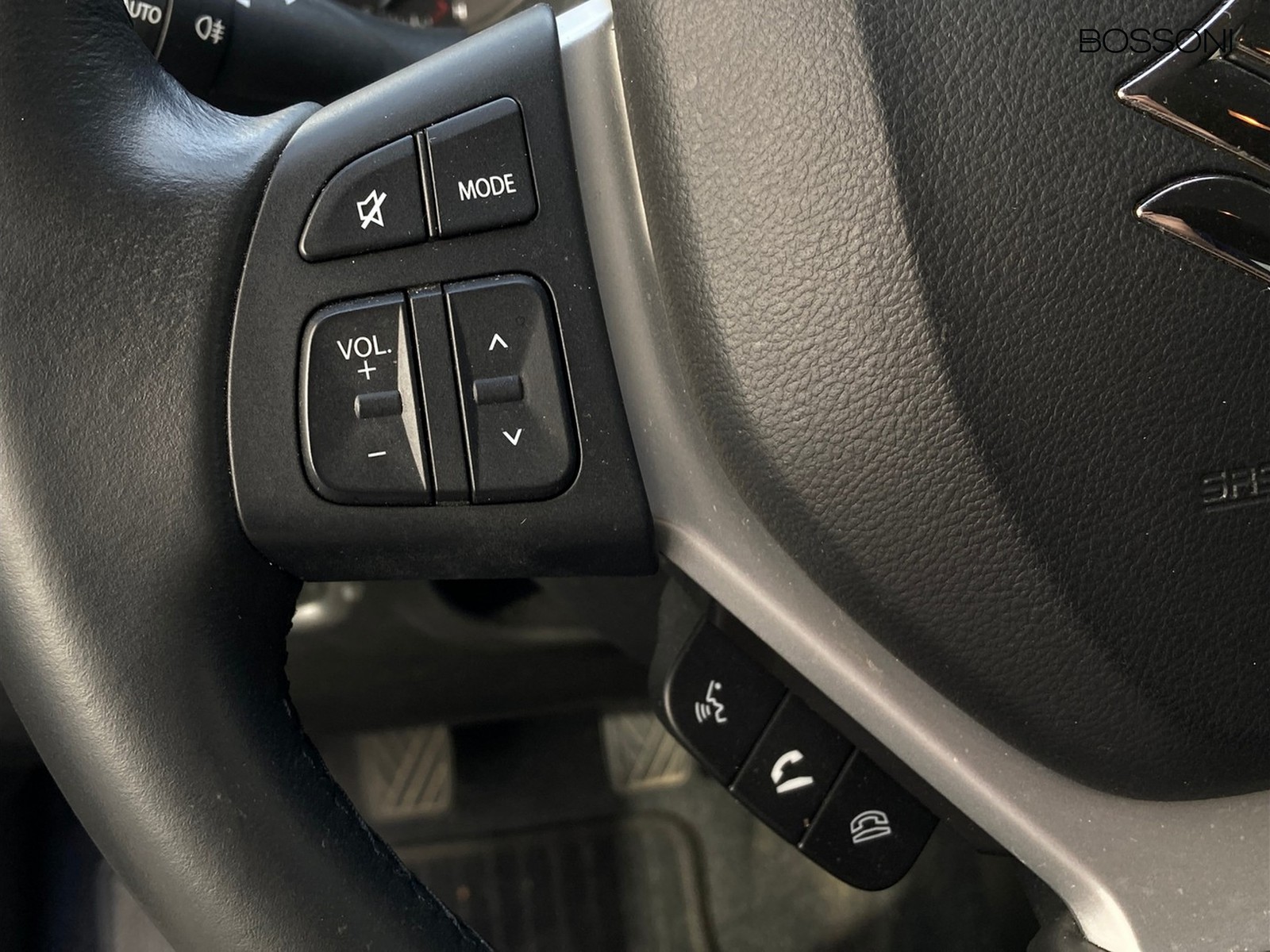 12 - Suzuki Vitara 1.4 boosterjet hybrid 129cv cool+ 2wd