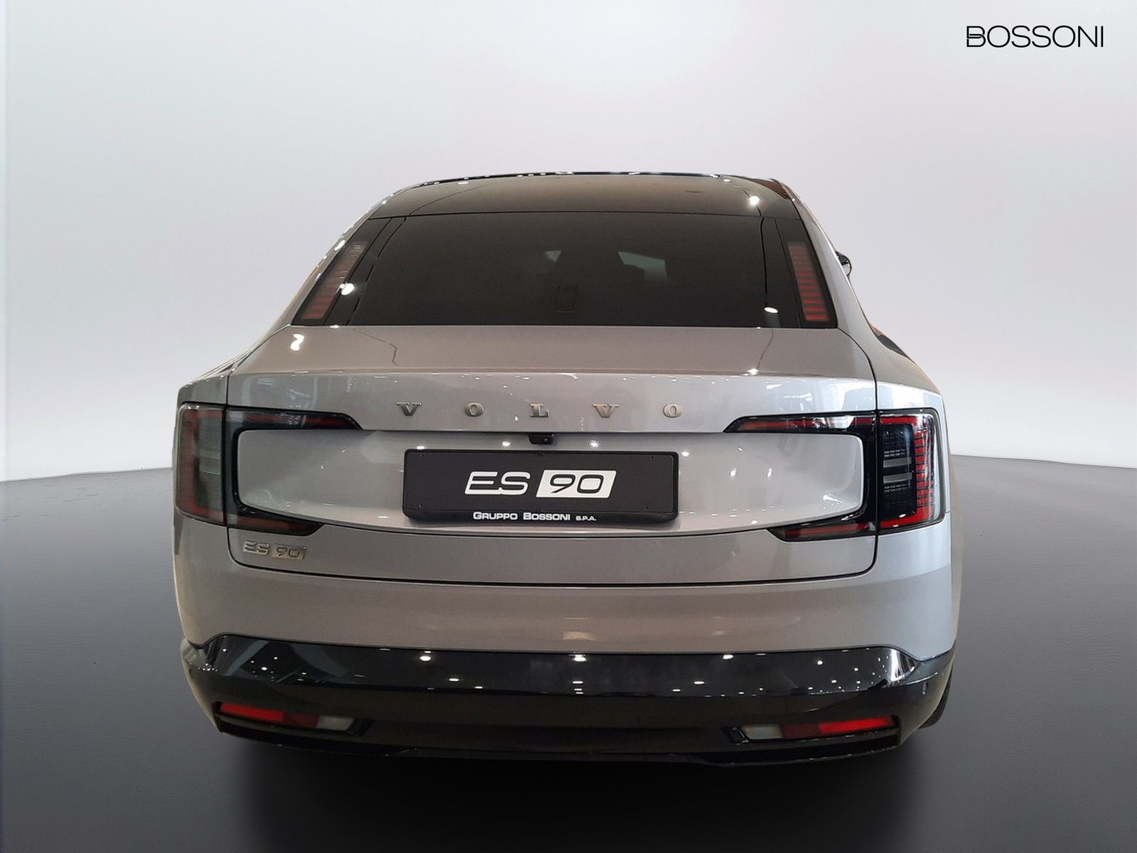 4 - Volvo ES90 single motor extended range ultra rwd