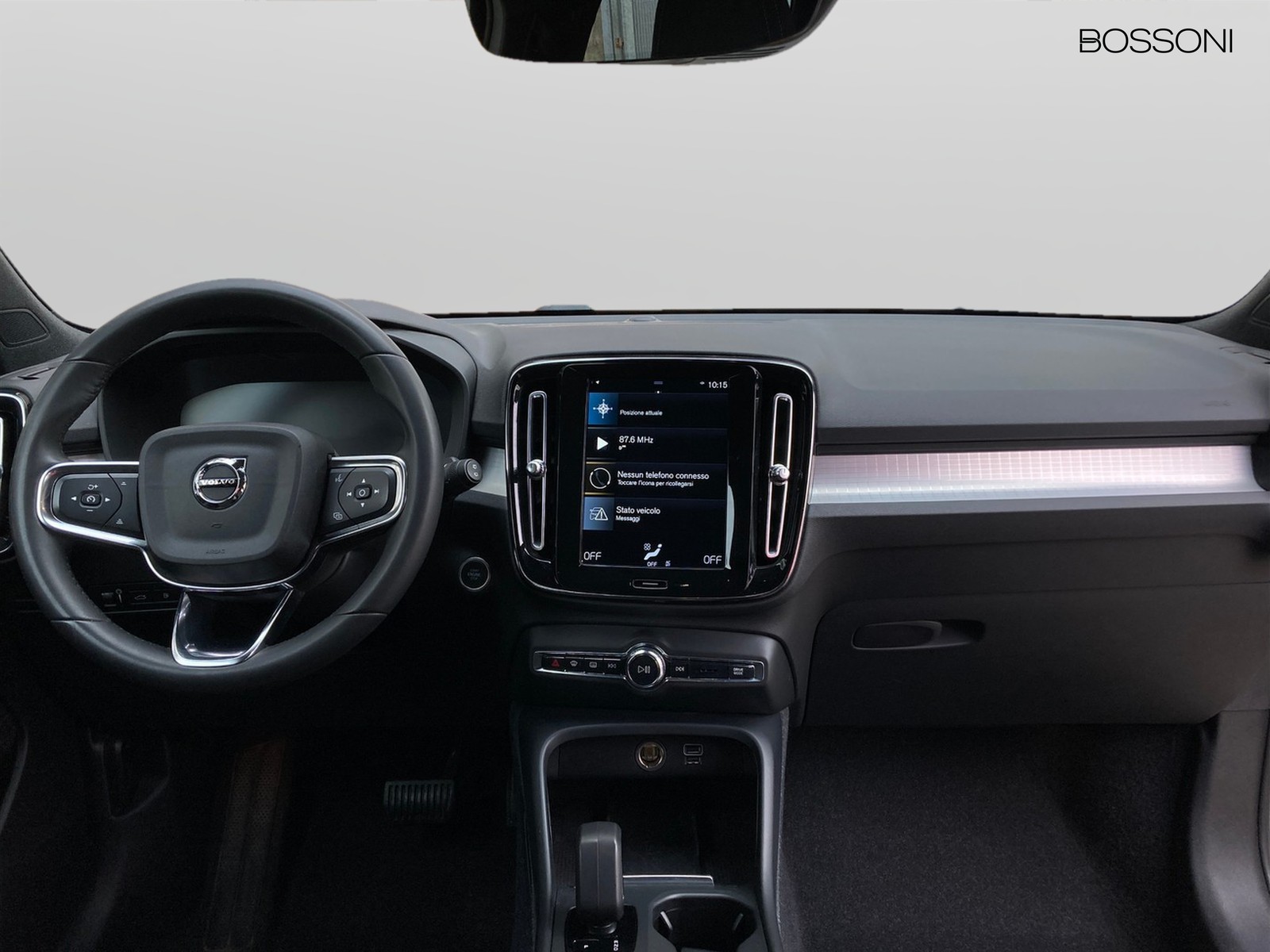 15 - Volvo XC40 1.5 t4 recharge plug-in-hybrid core automatico