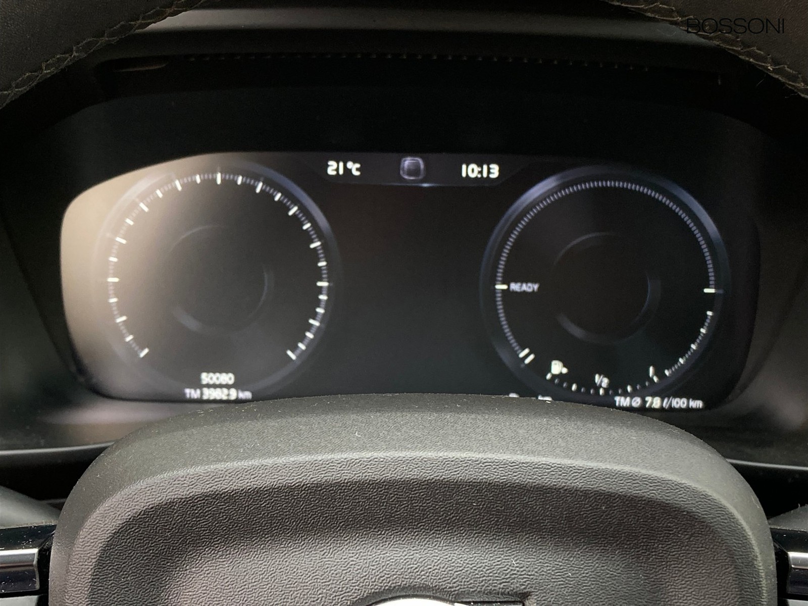 30 - Volvo XC40 1.5 t4 recharge plug-in-hybrid core automatico
