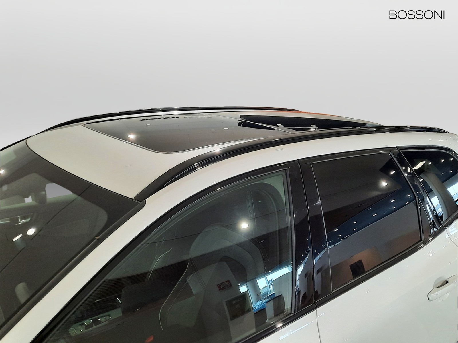26 - Volvo XC60 2.0 b5 mild hybrid ultra black edition awd automatico