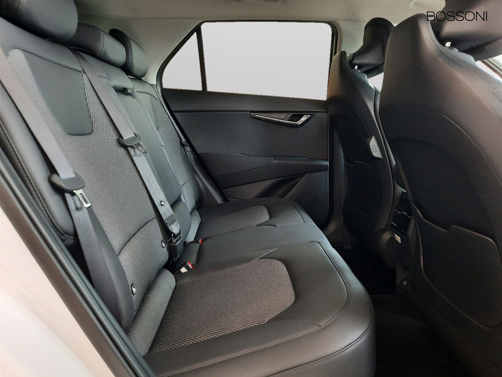 10 - Kia Niro 1.6 gdi hev evolution dct6