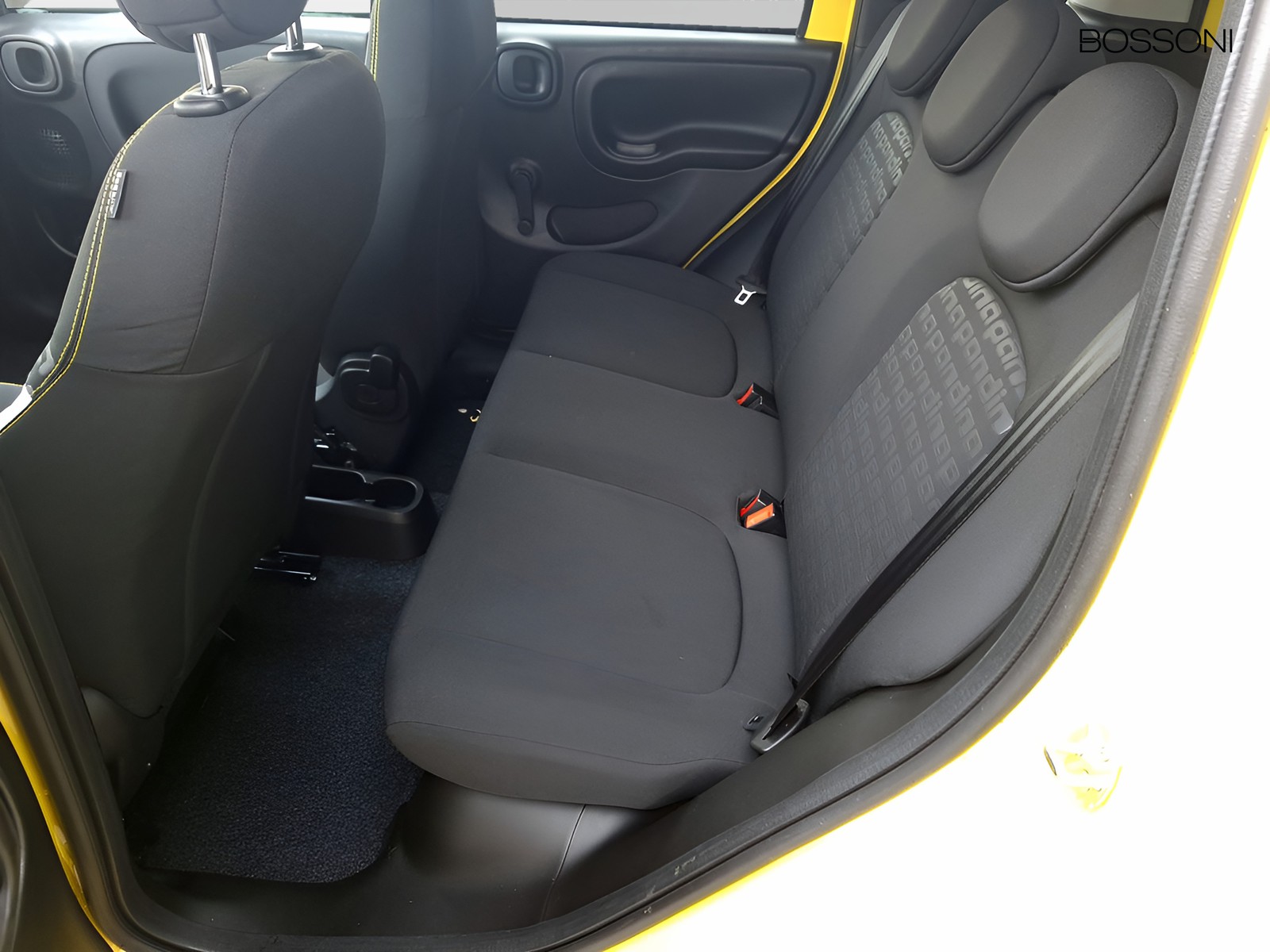 12 - Fiat Pandina cross 1.0 firefly hybrid 65cv cross s&s